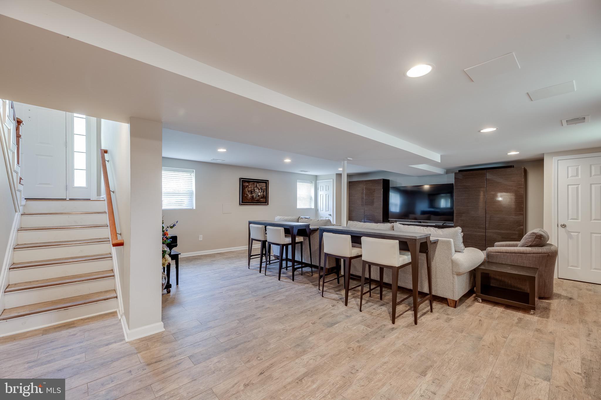 GLENARDEN - Residential