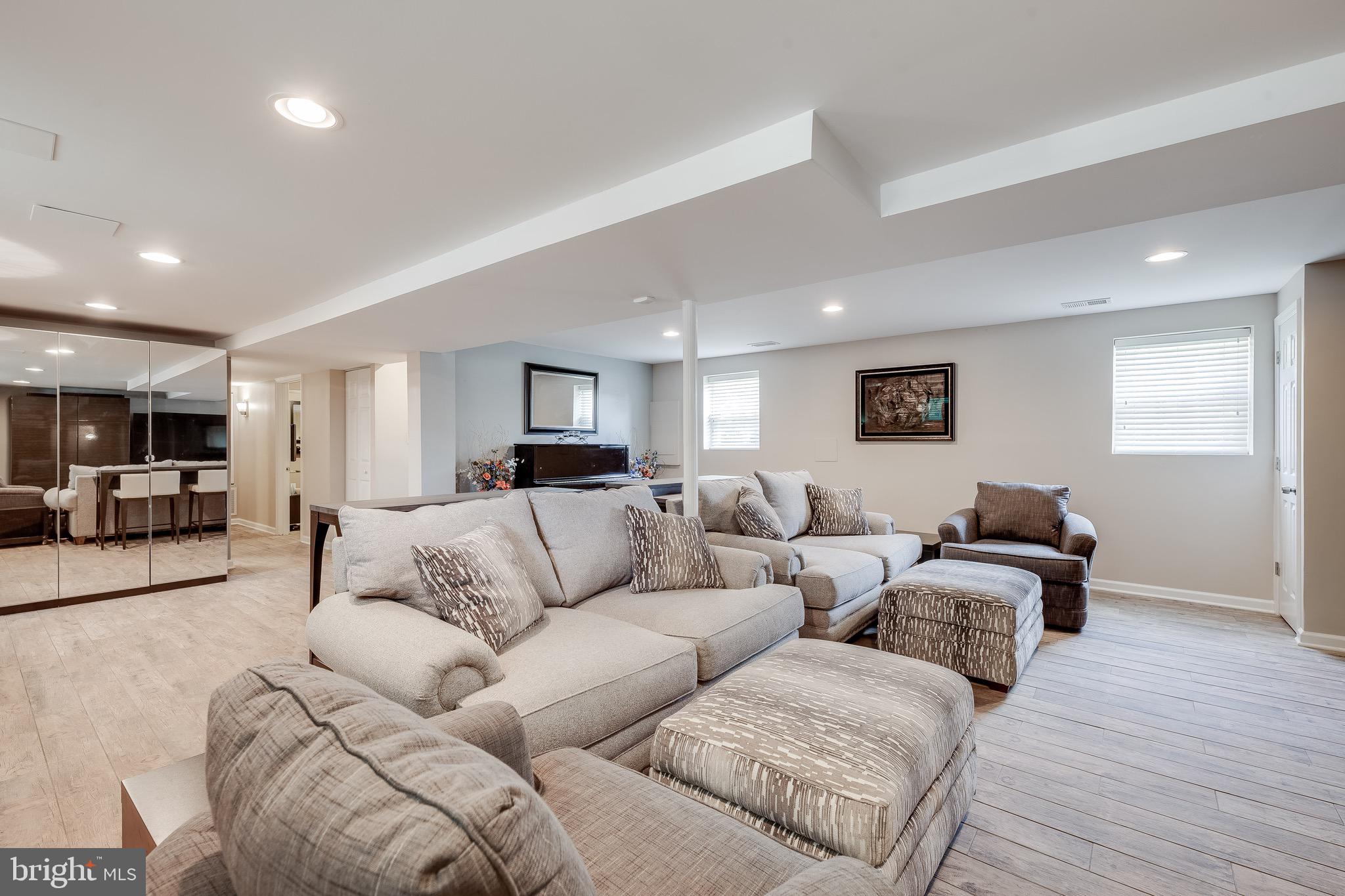 GLENARDEN - Residential