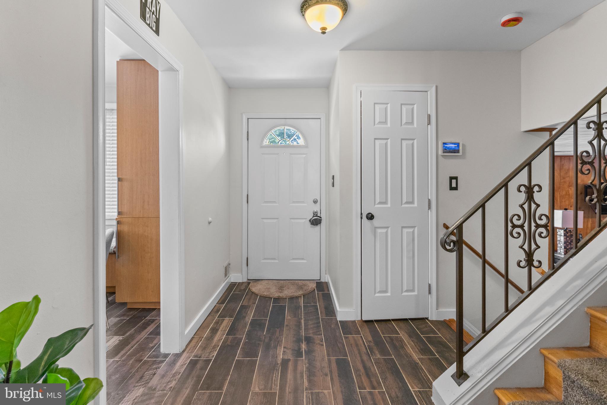 NORTH POTOMAC VISTA - Residential