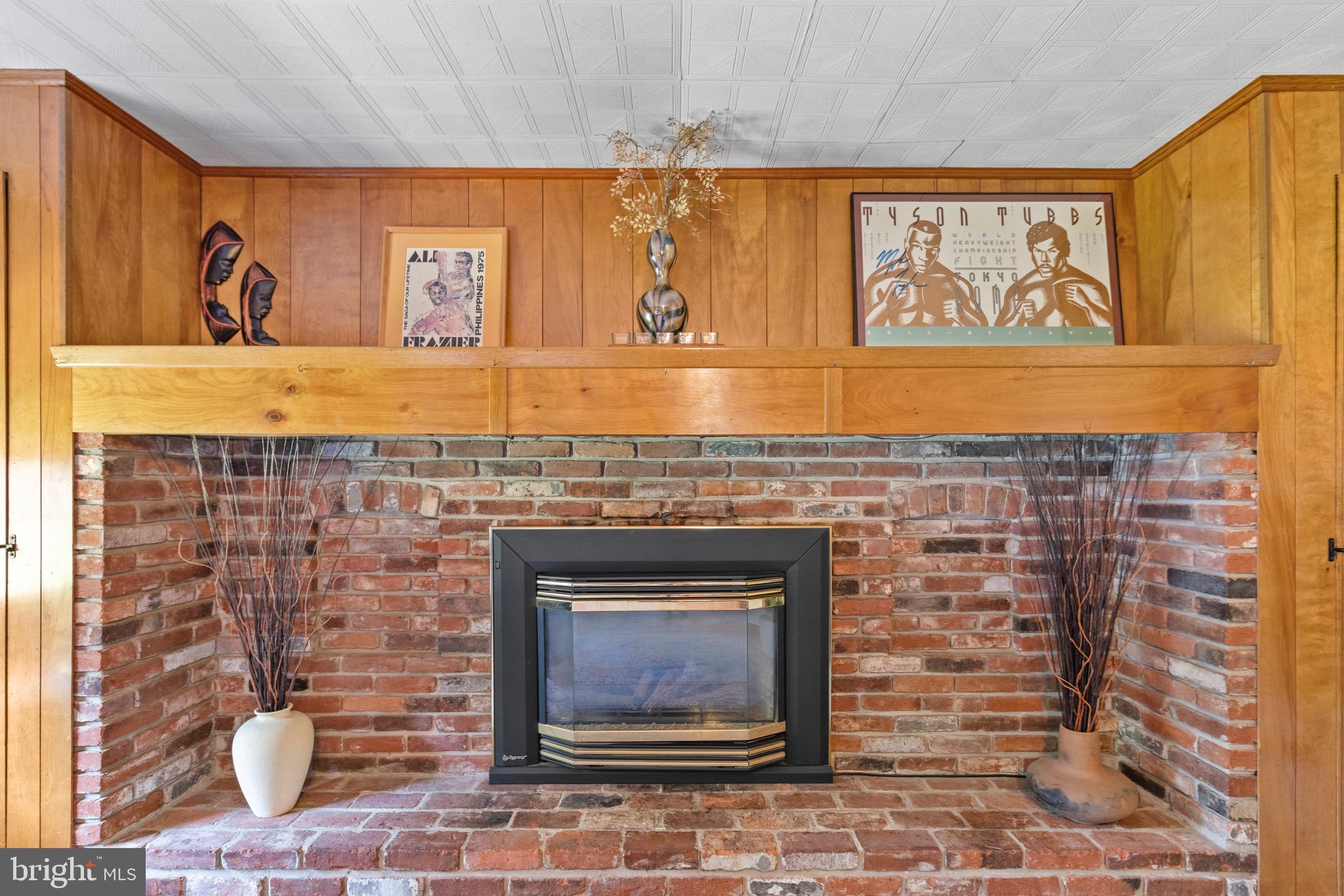 NORTH POTOMAC VISTA - Residential