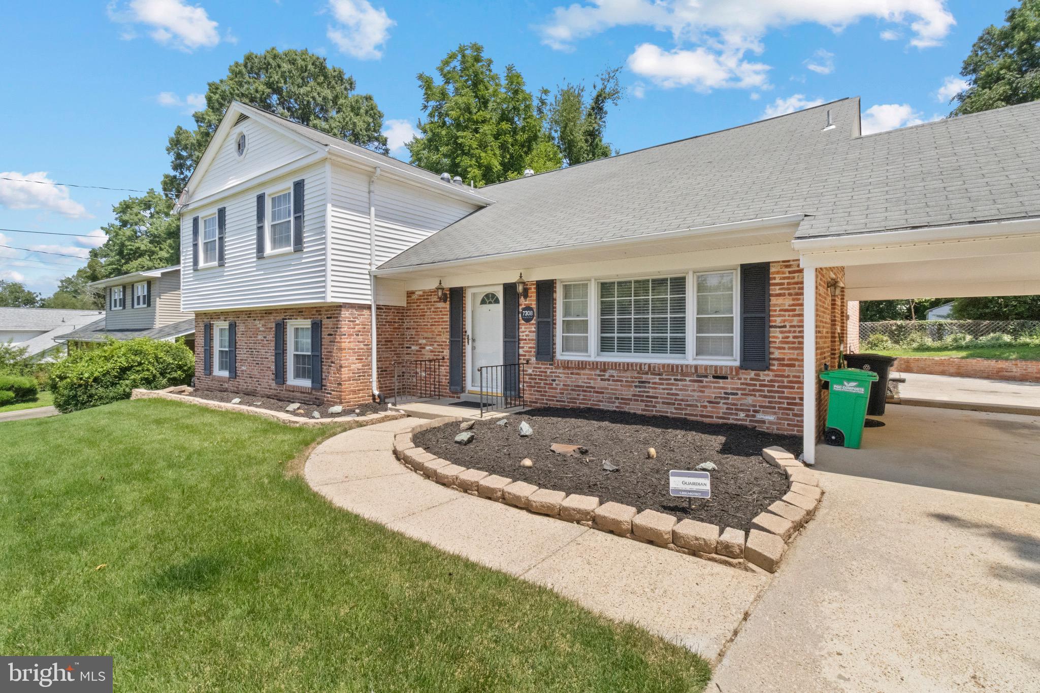 NORTH POTOMAC VISTA - Residential