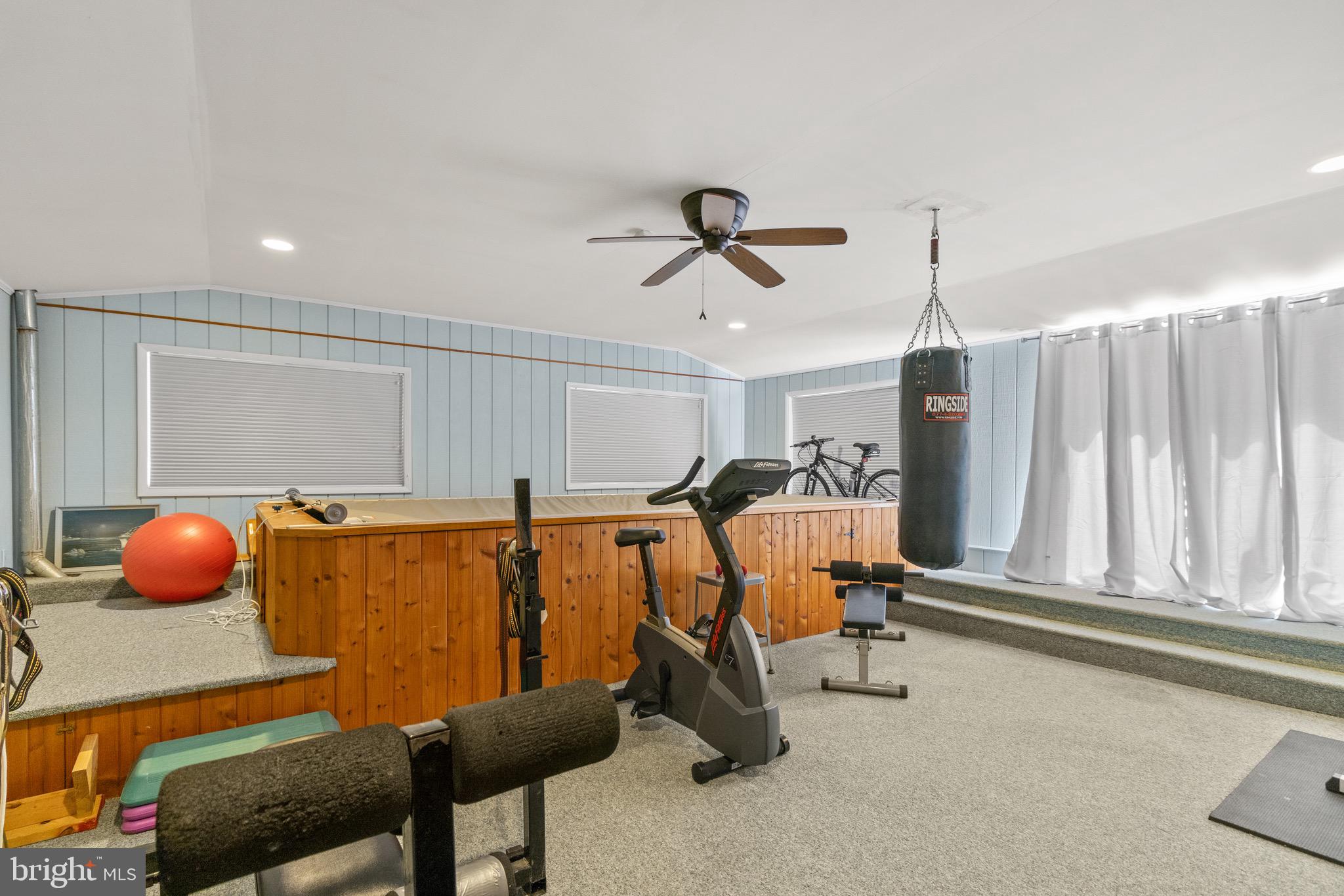 NORTH POTOMAC VISTA - Residential