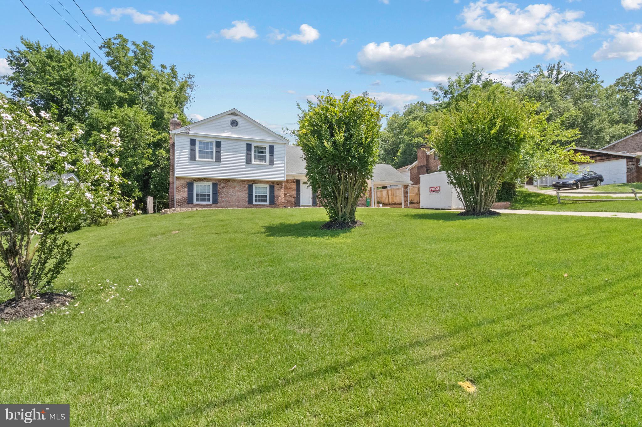 NORTH POTOMAC VISTA - Residential