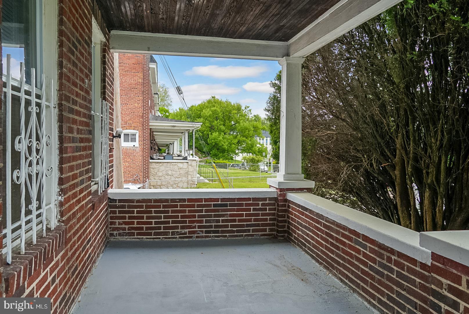 ROSEMONT - Residential Income
