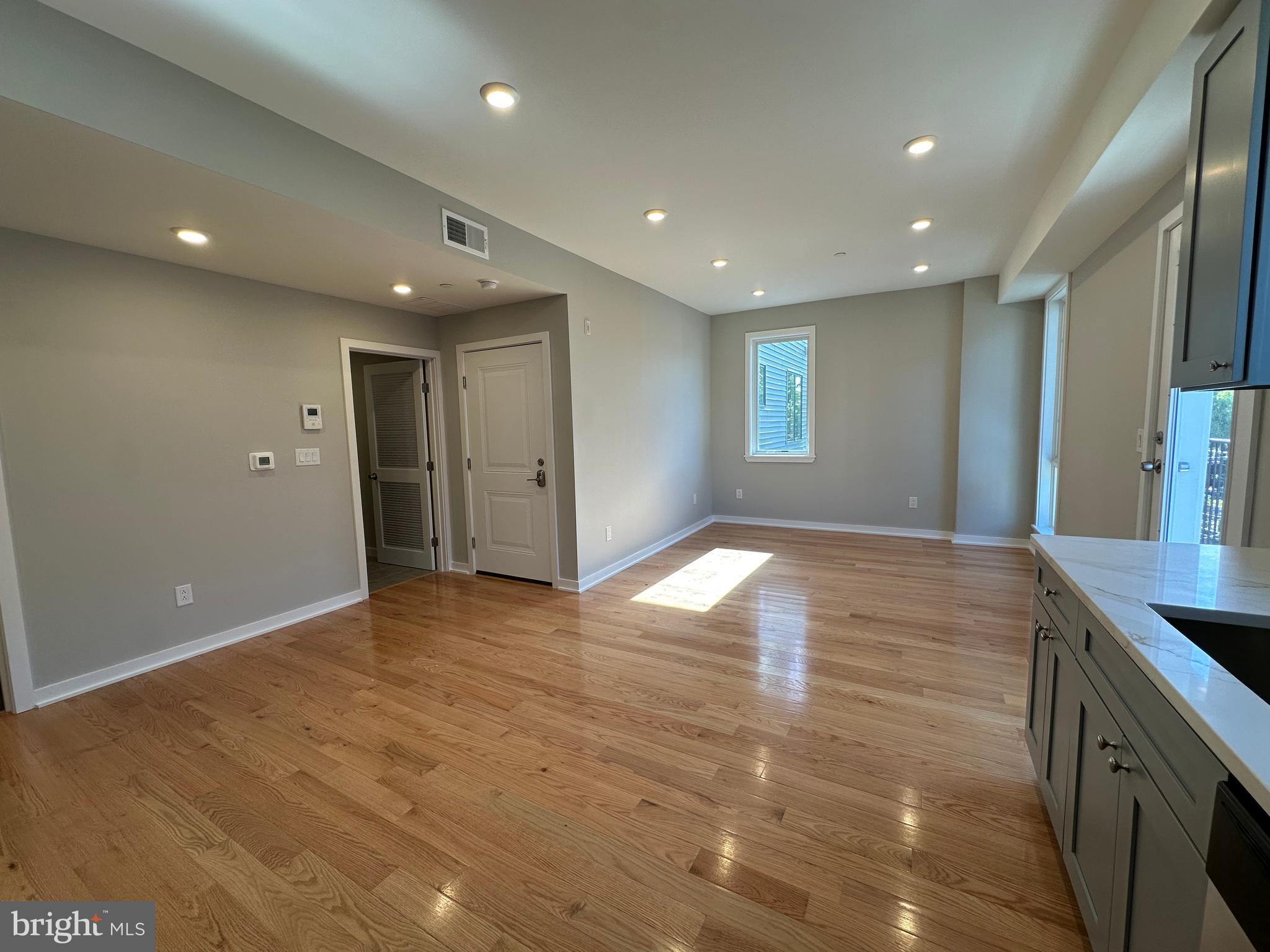 PHILADELPHIA - Residential Lease