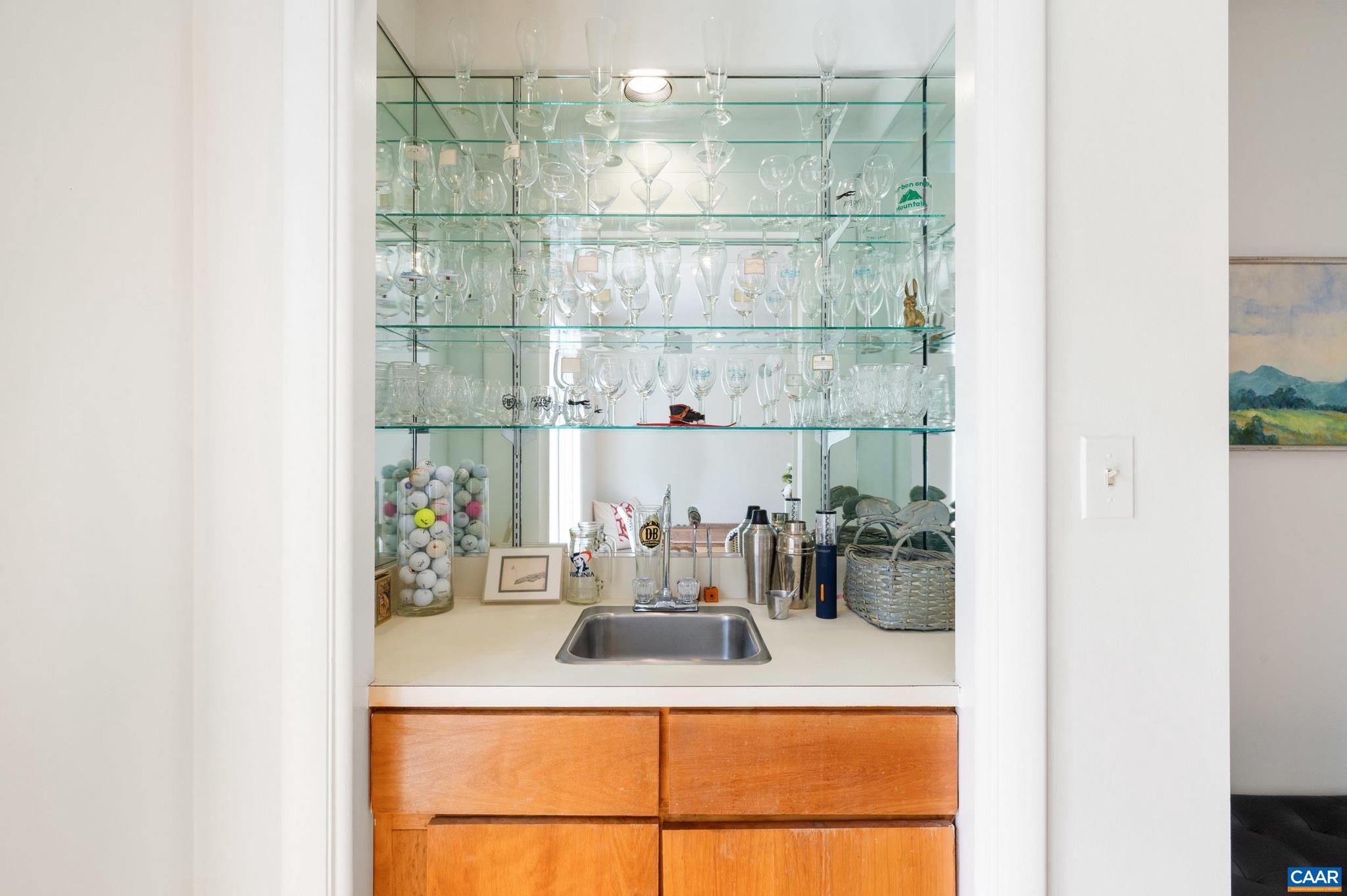 WINTERGREEN RESORT - Residential