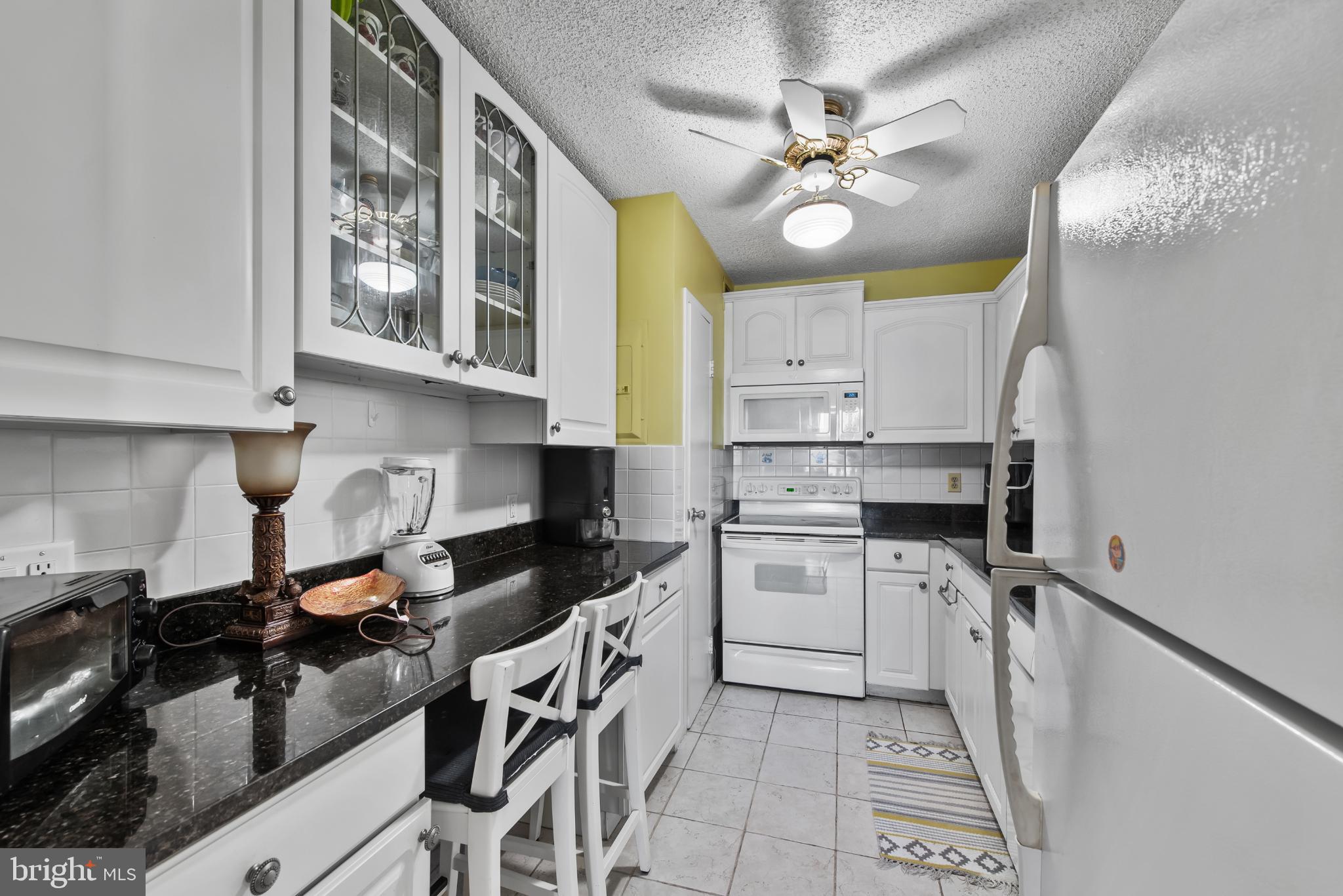 RIDGELY TOWSON CENTER - Residential Lease