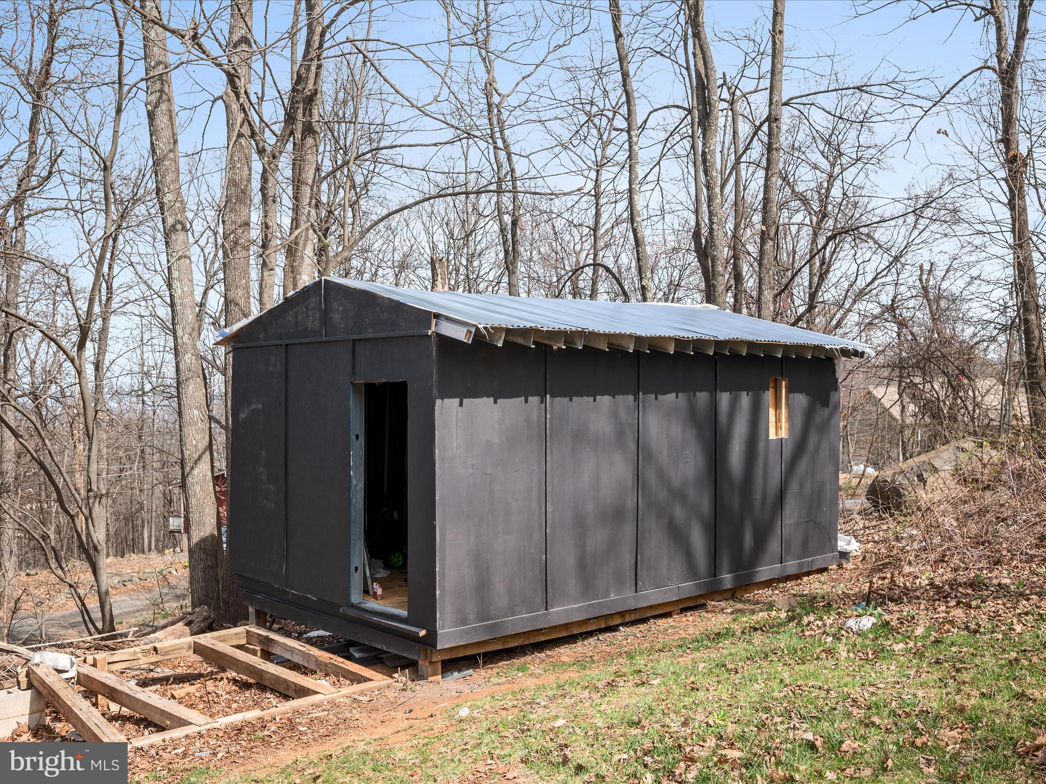 BLUE RIDGE MOUNTAIN ESTATES - Residential