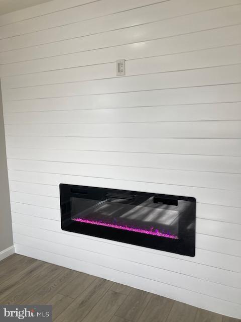 CATONSVILLE MANOR - Residential