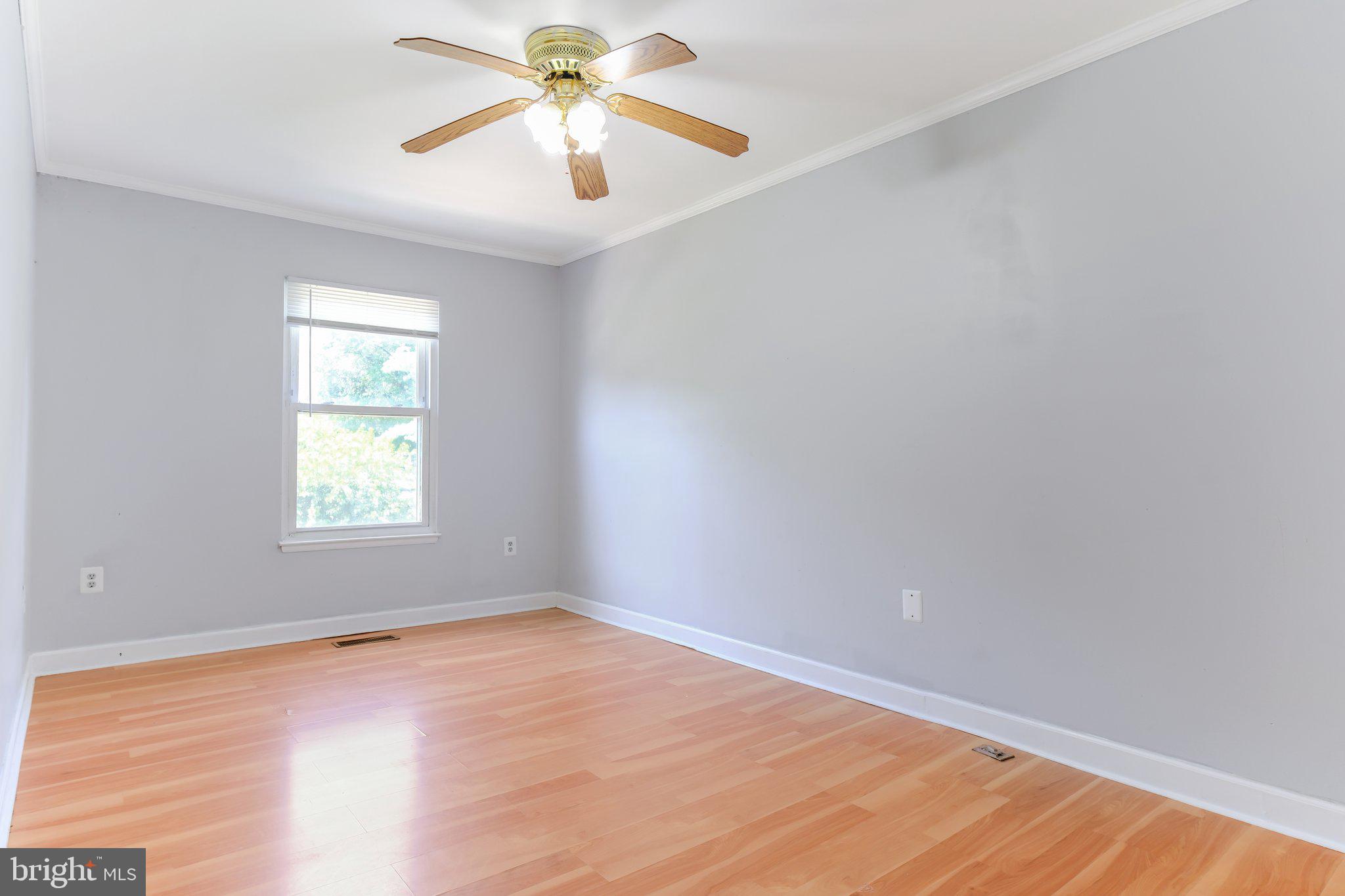 STRATFORD MEWS - Residential Lease