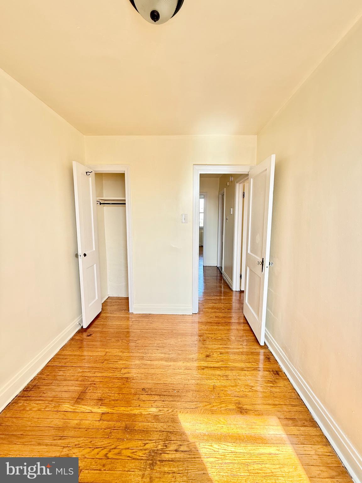 MAYFAIR - Residential