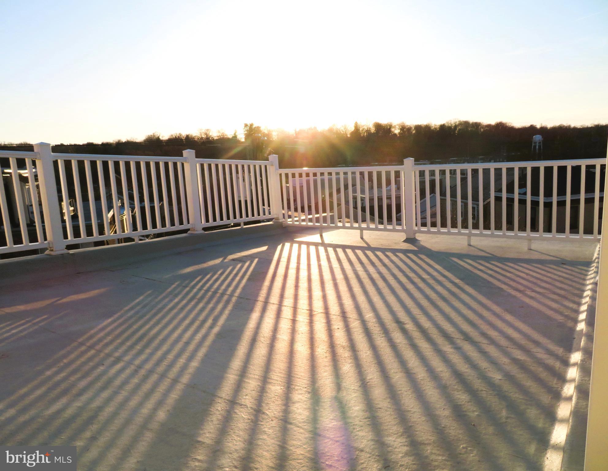 MANAYUNK - Residential Lease