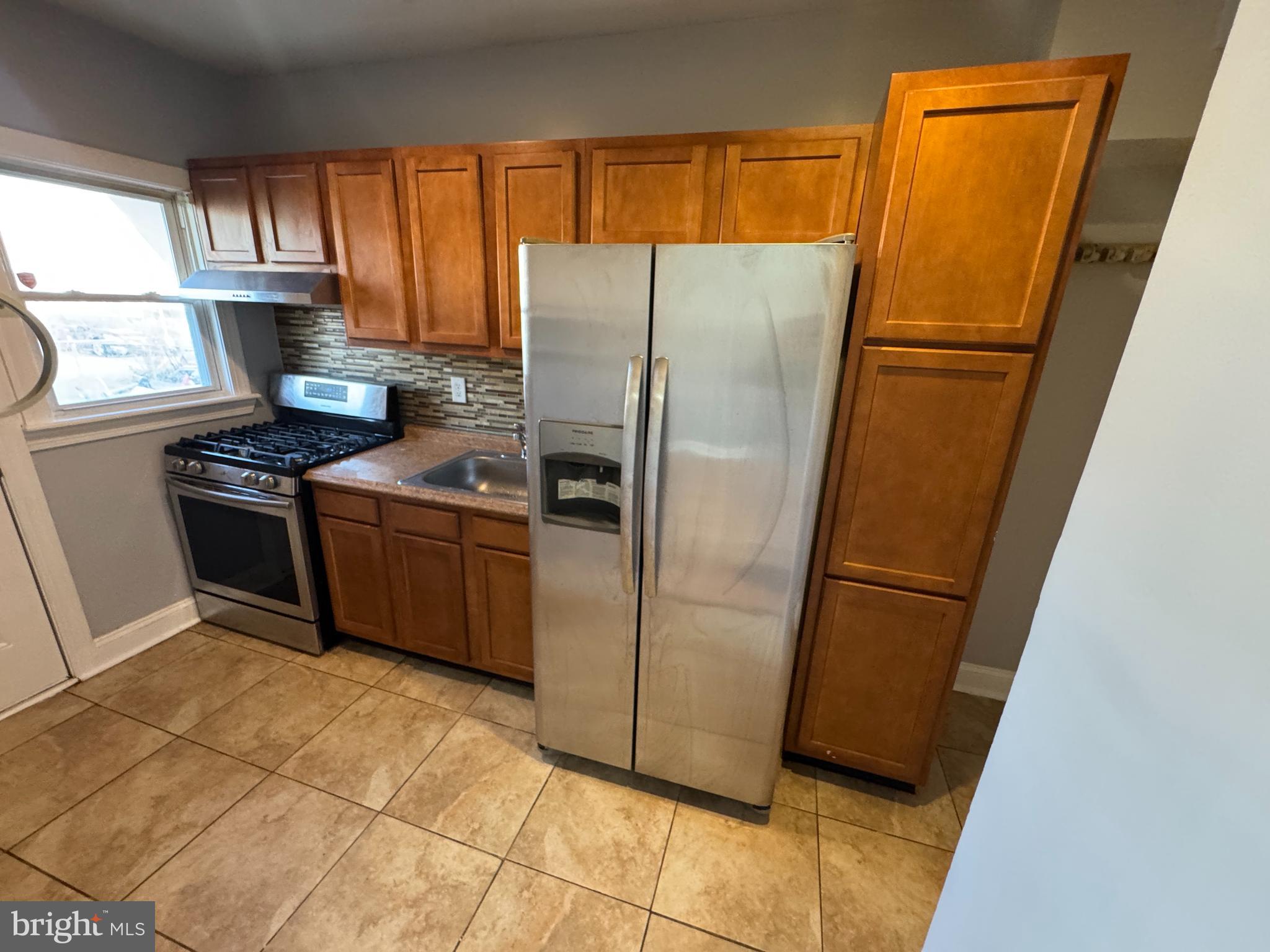 RAMBLEWOOD - Residential Lease