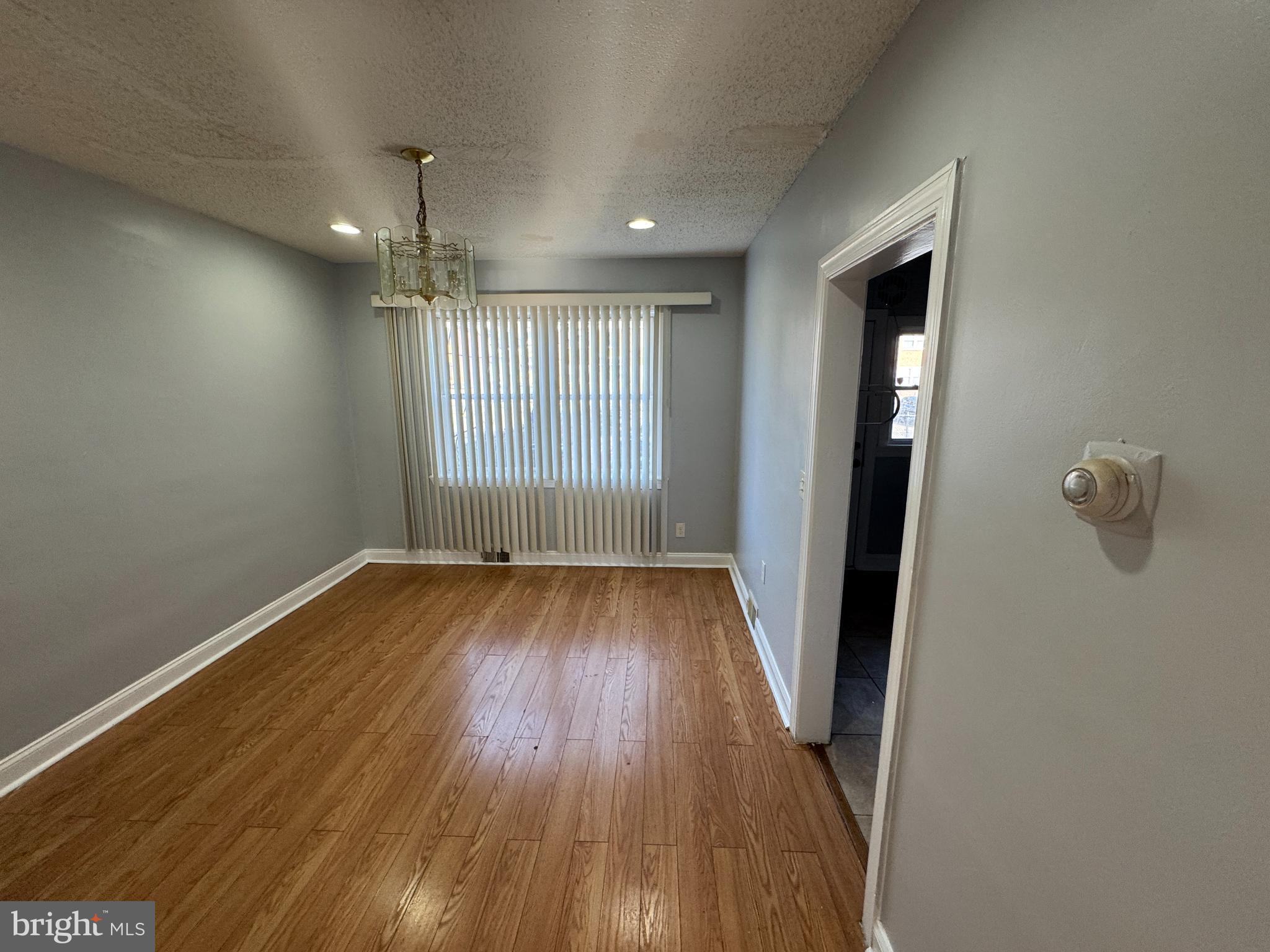 RAMBLEWOOD - Residential Lease