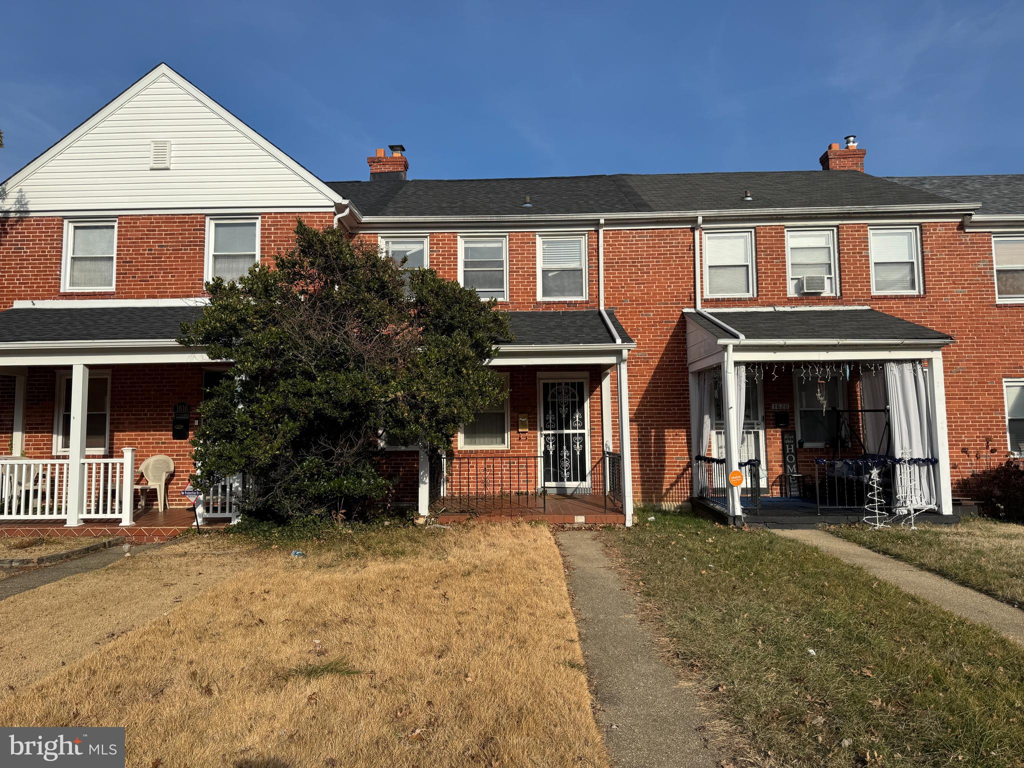 RAMBLEWOOD - Residential Lease