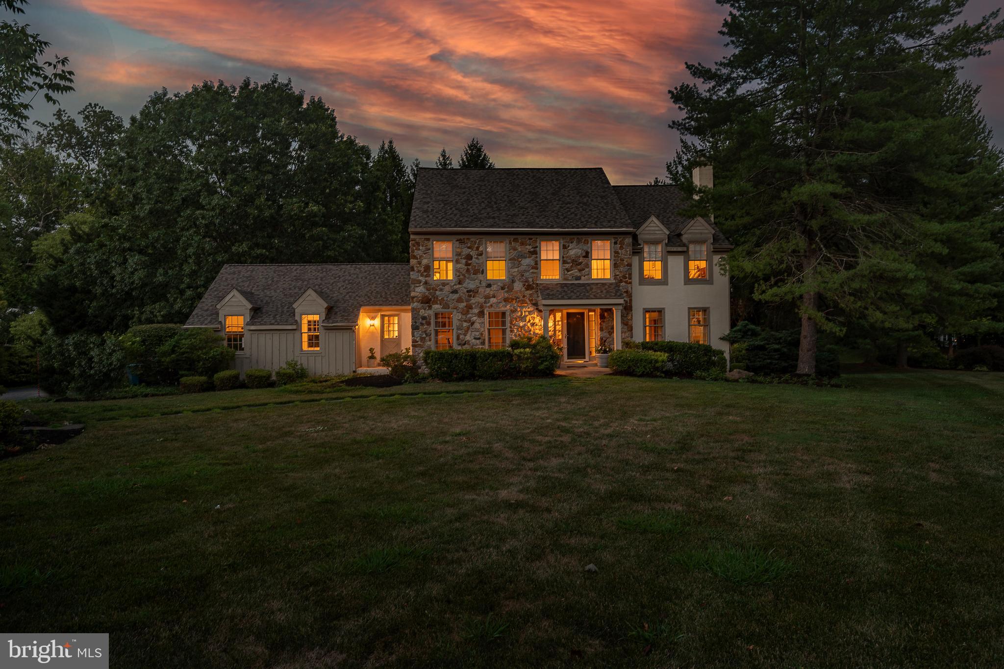 STONEGATE - Residential