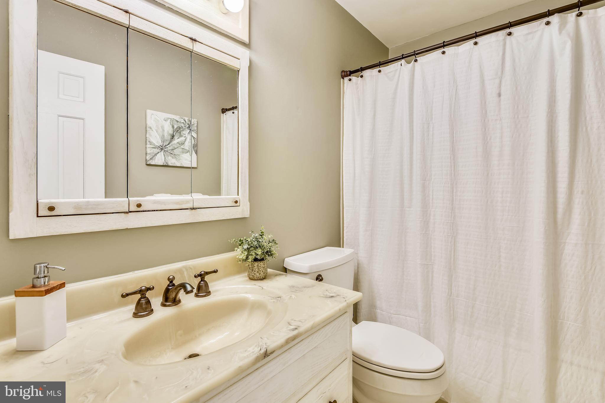 ULMSTEAD ESTATES - Residential