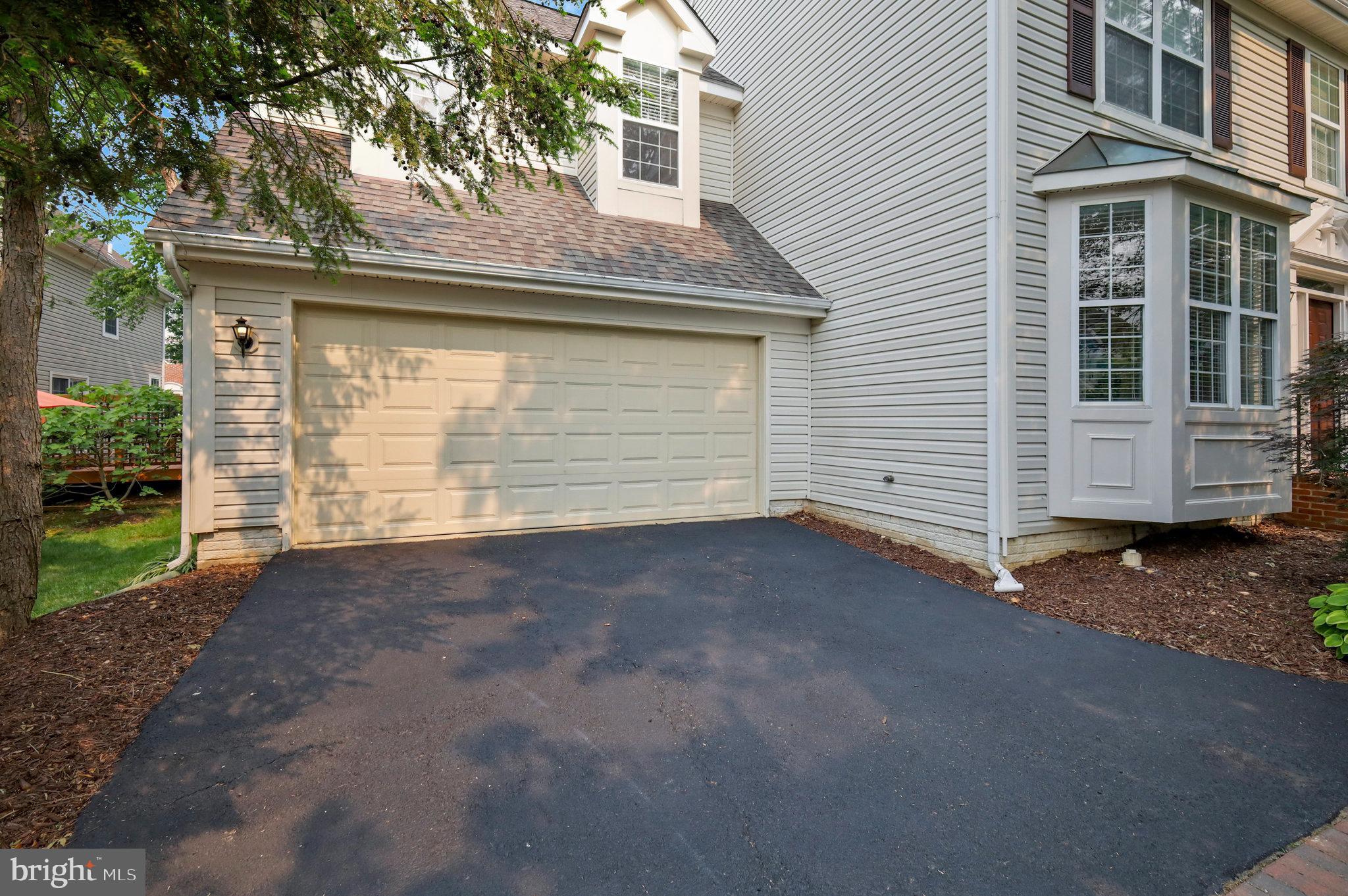 KINGSTOWNE - Residential