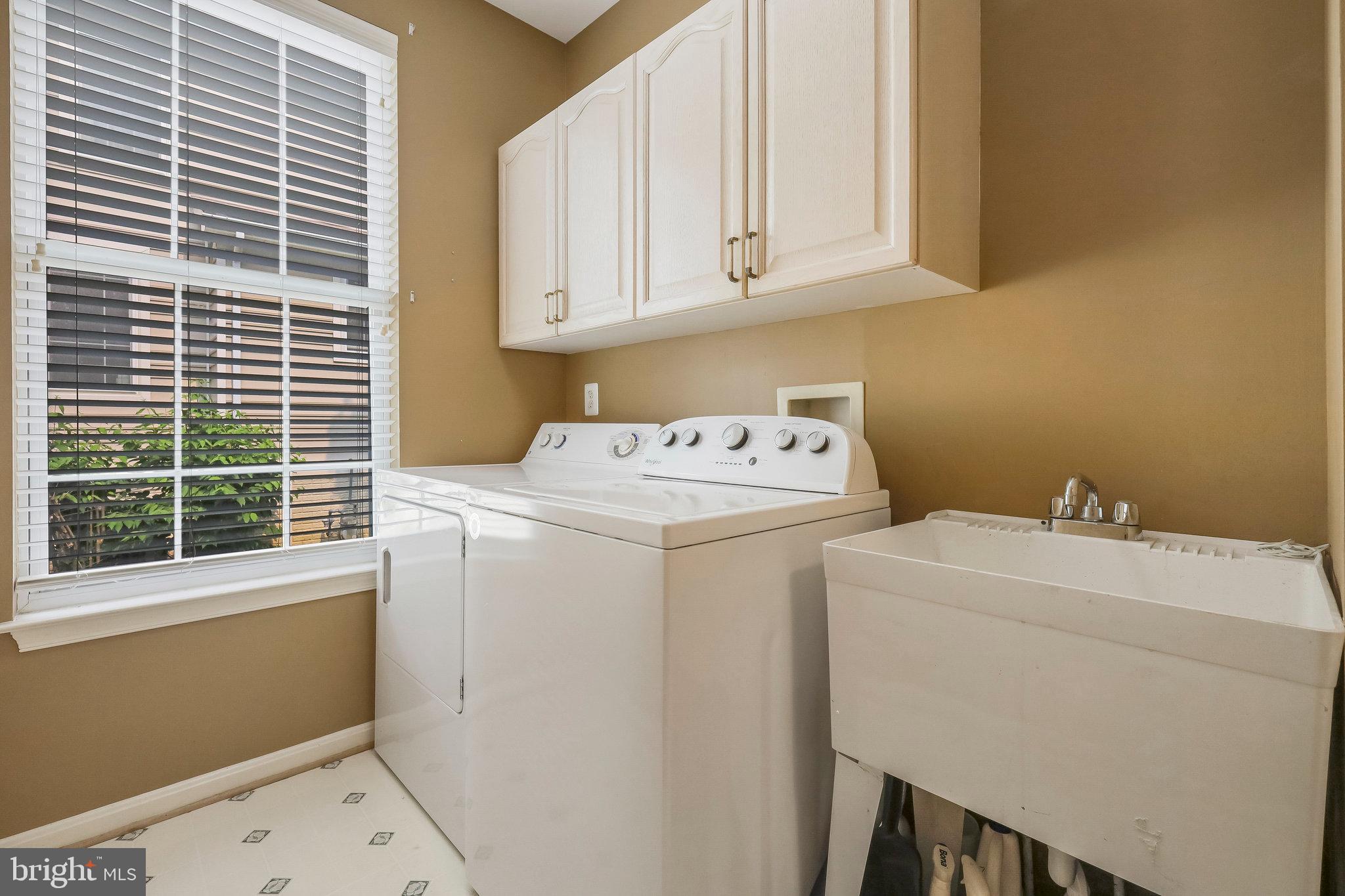 KINGSTOWNE - Residential