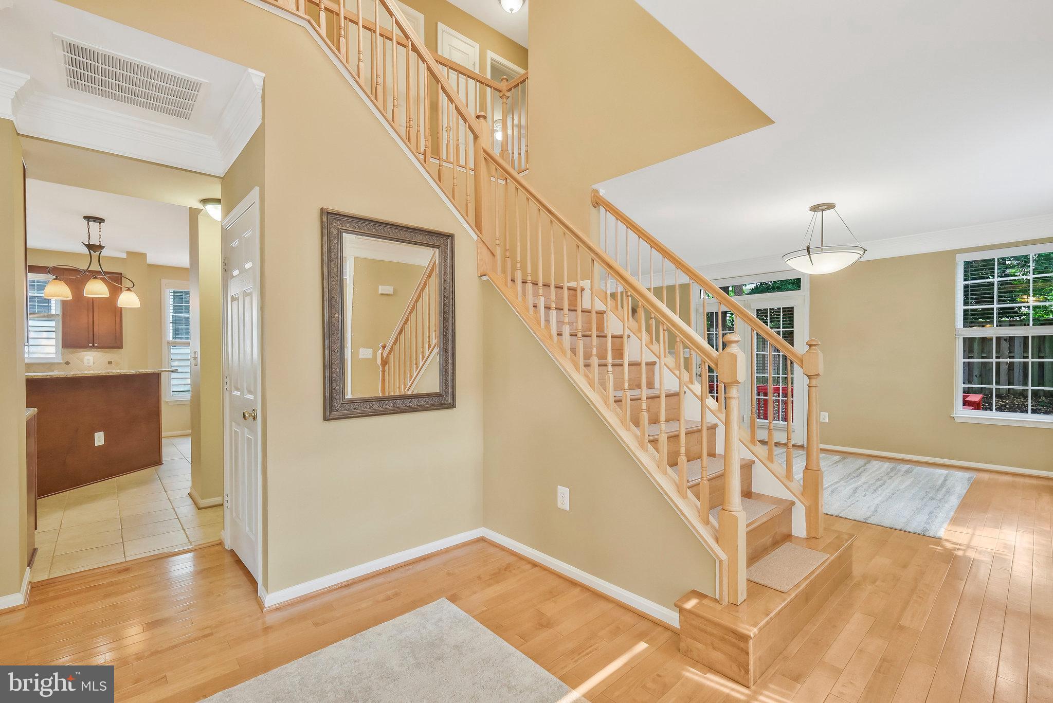 KINGSTOWNE - Residential