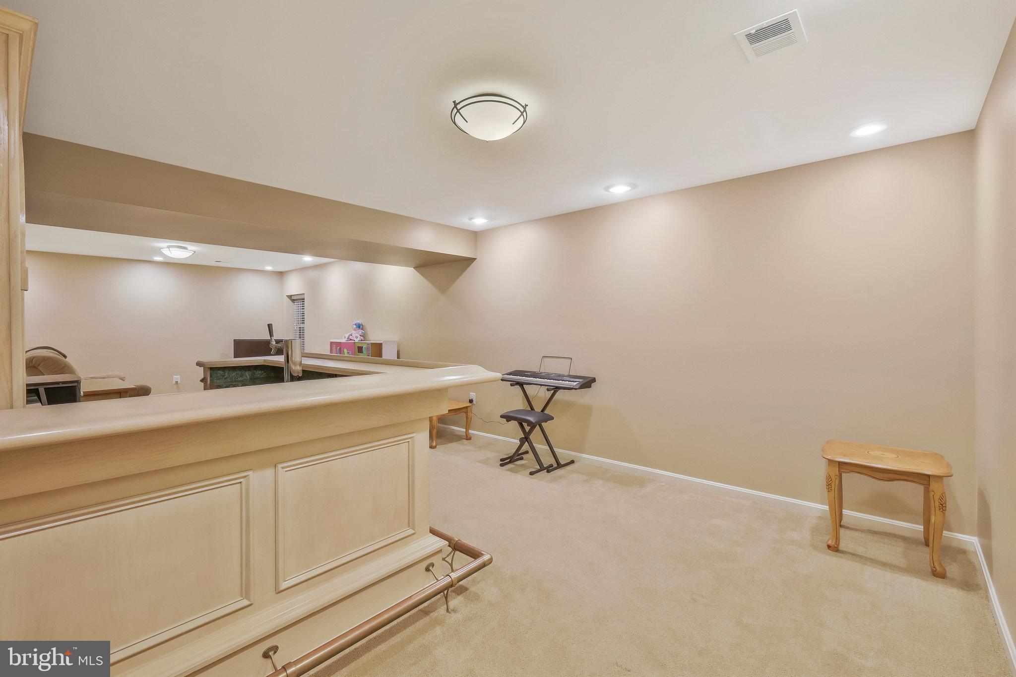 KINGSTOWNE - Residential