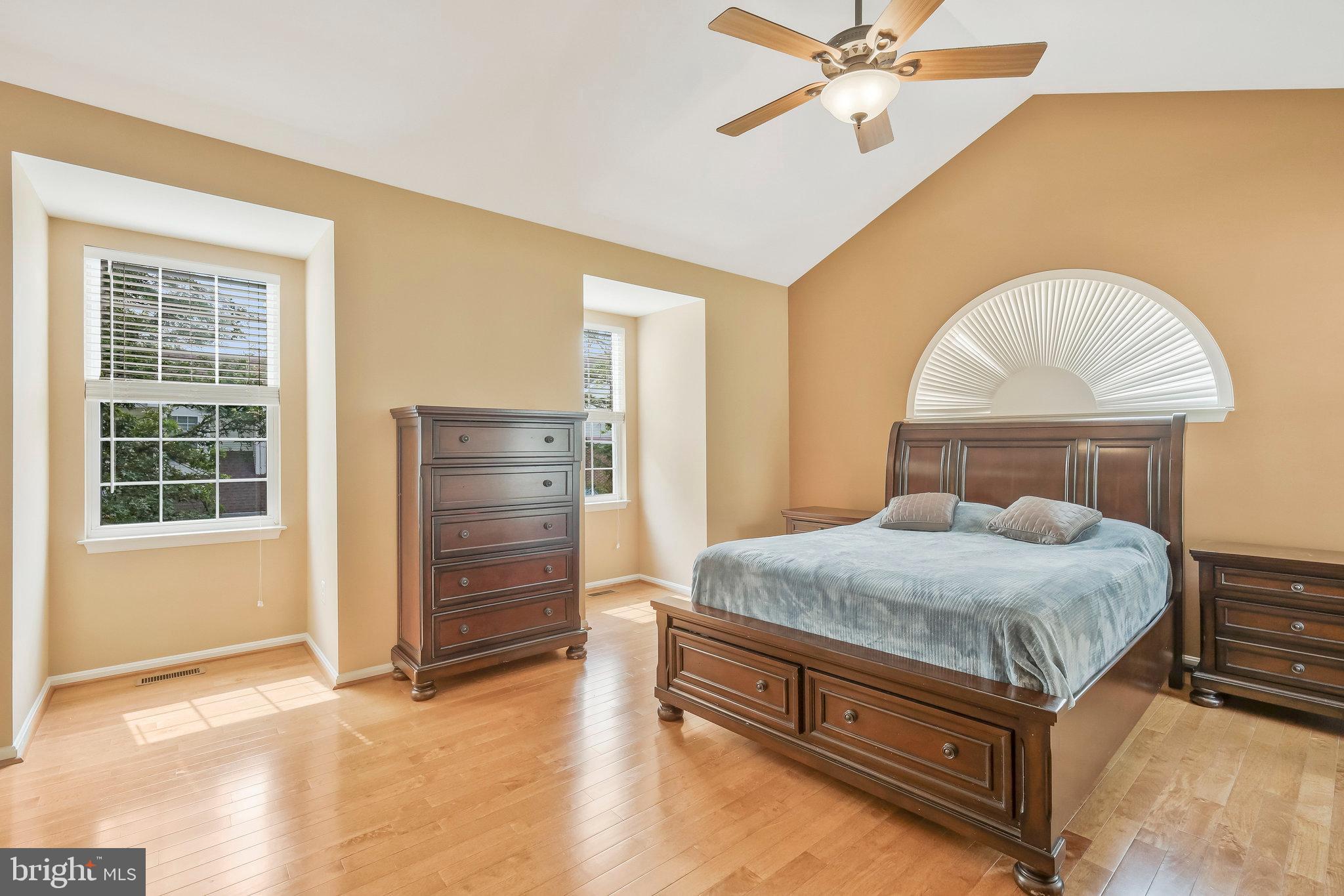 KINGSTOWNE - Residential