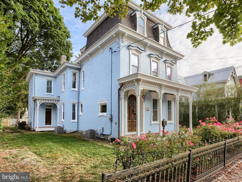Photo of 517 N Hanover Street, CARLISLE, PA 17013 (MLS # PACB2046462)
