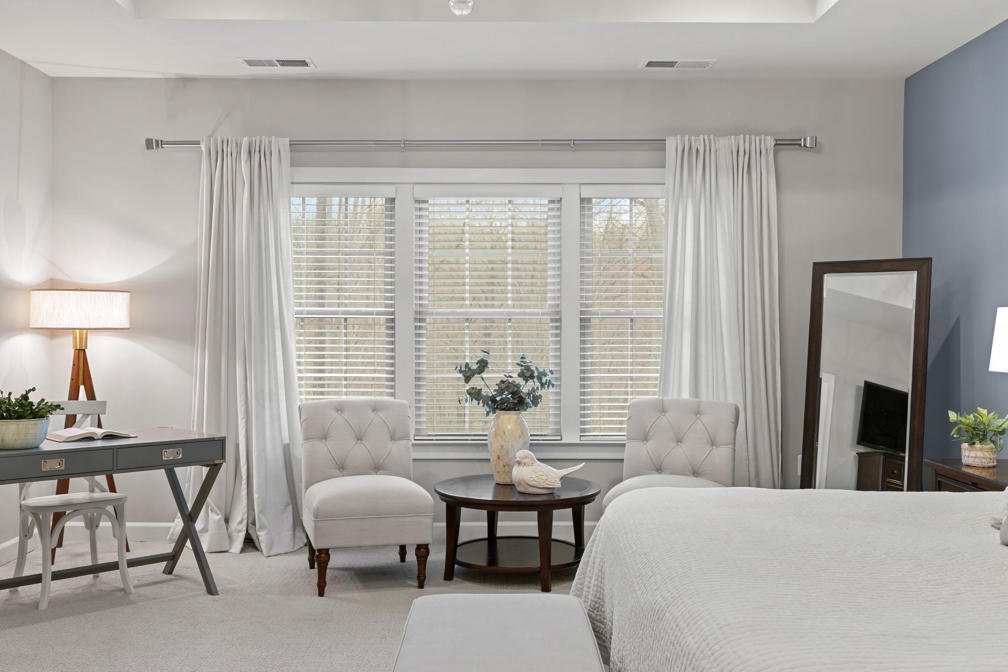 HAWTHORNES GRANT AT BRO - Residential