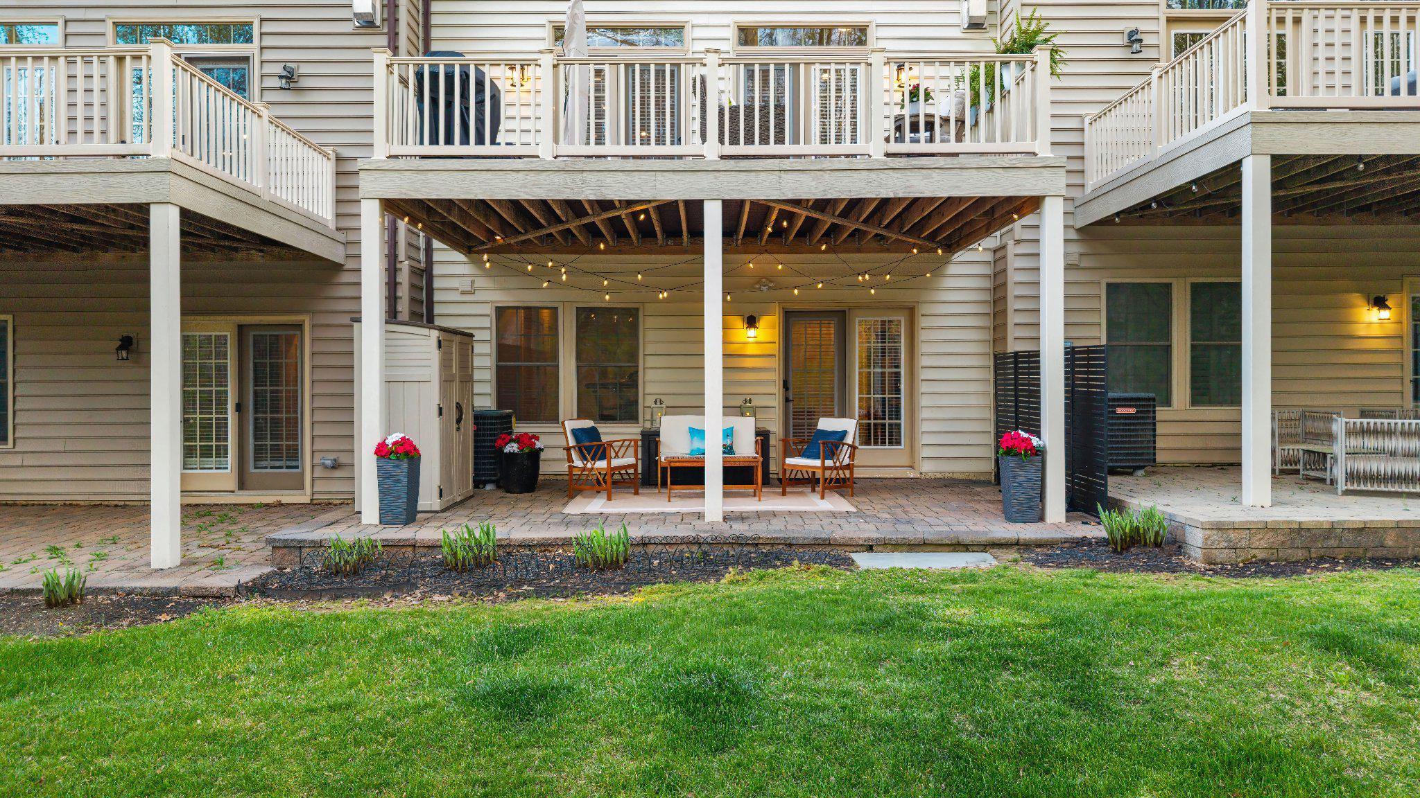 HAWTHORNES GRANT AT BRO - Residential