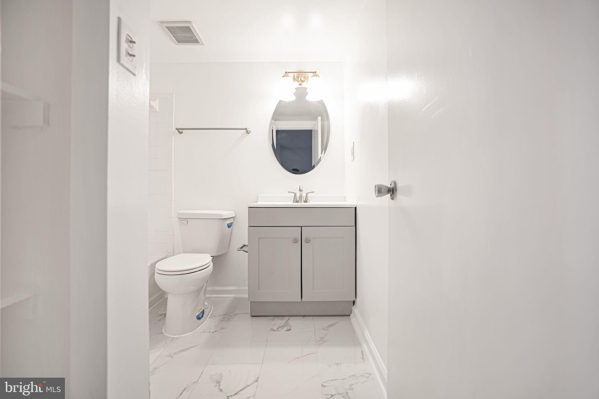 CHERRY GLEN CONDOS - Residential