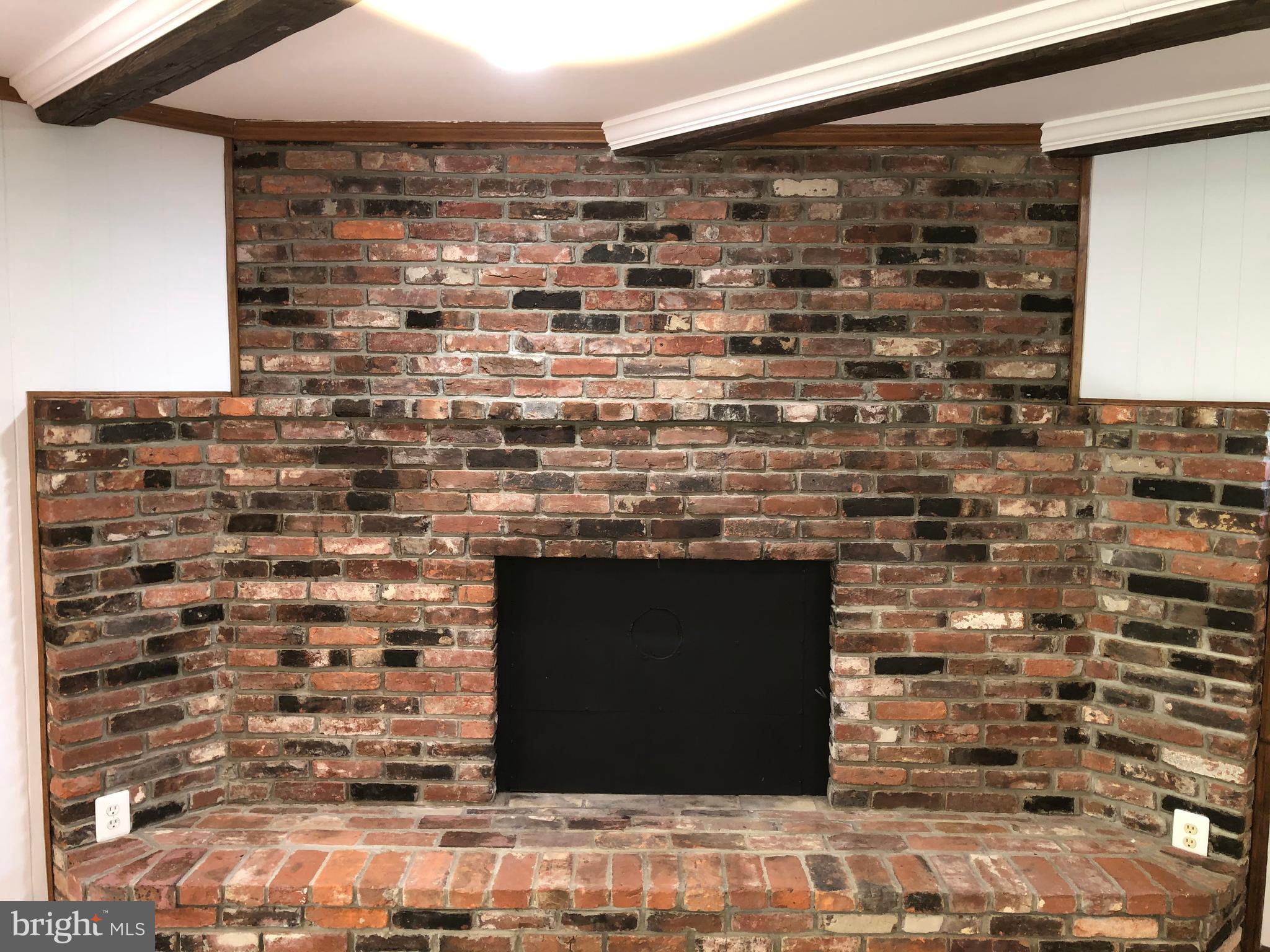 MONTPELIER - Residential