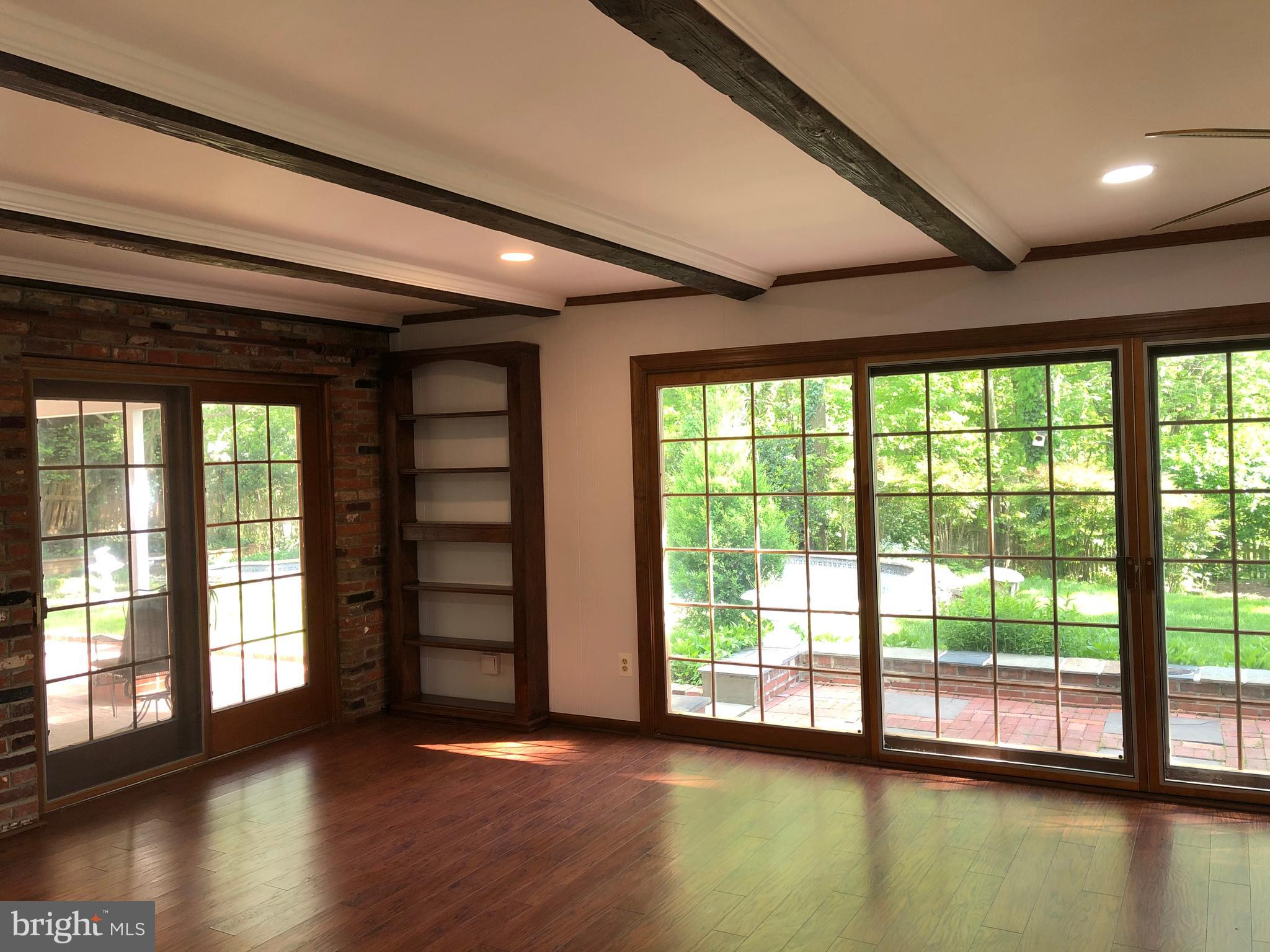 MONTPELIER - Residential