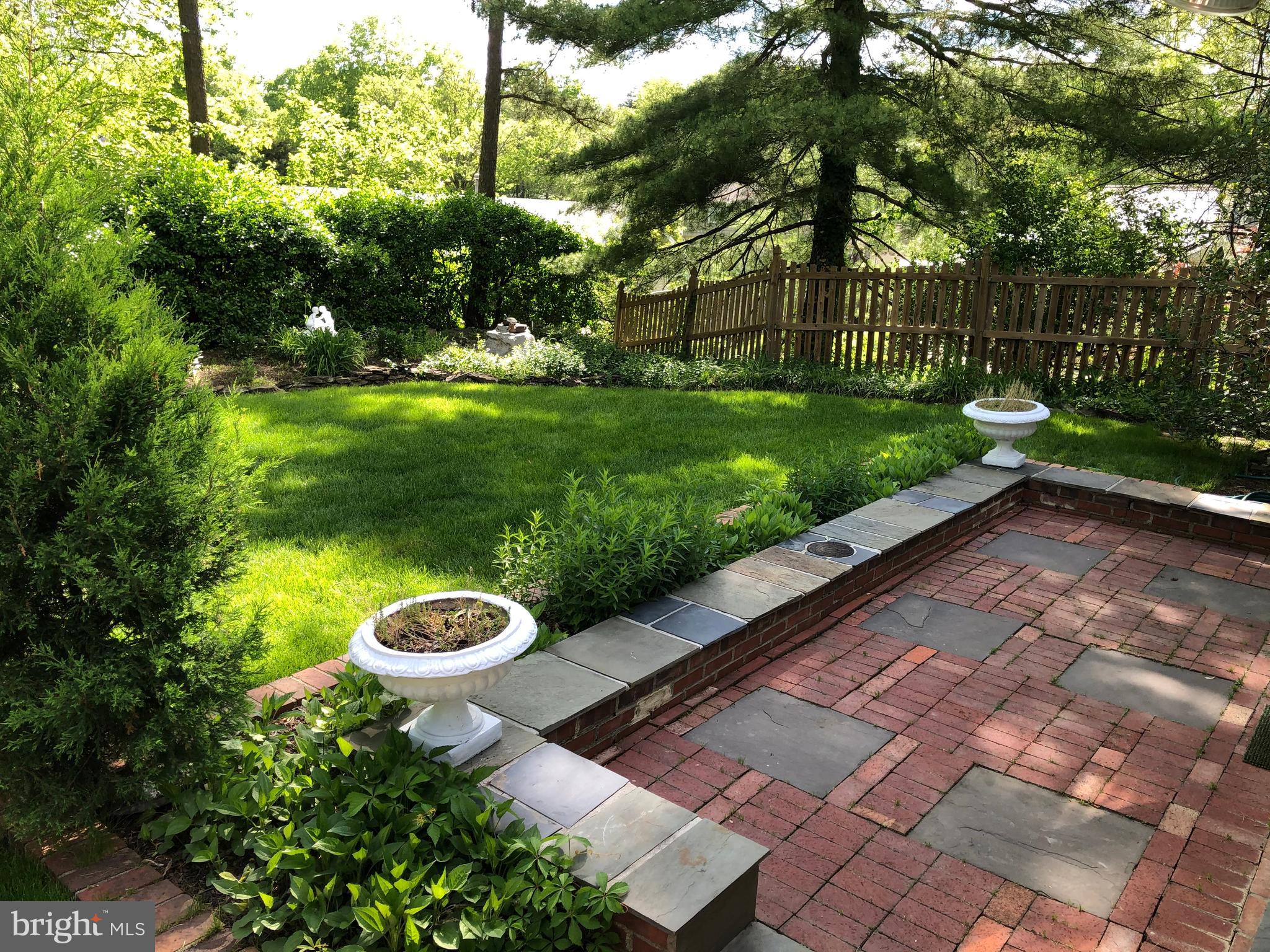 MONTPELIER - Residential