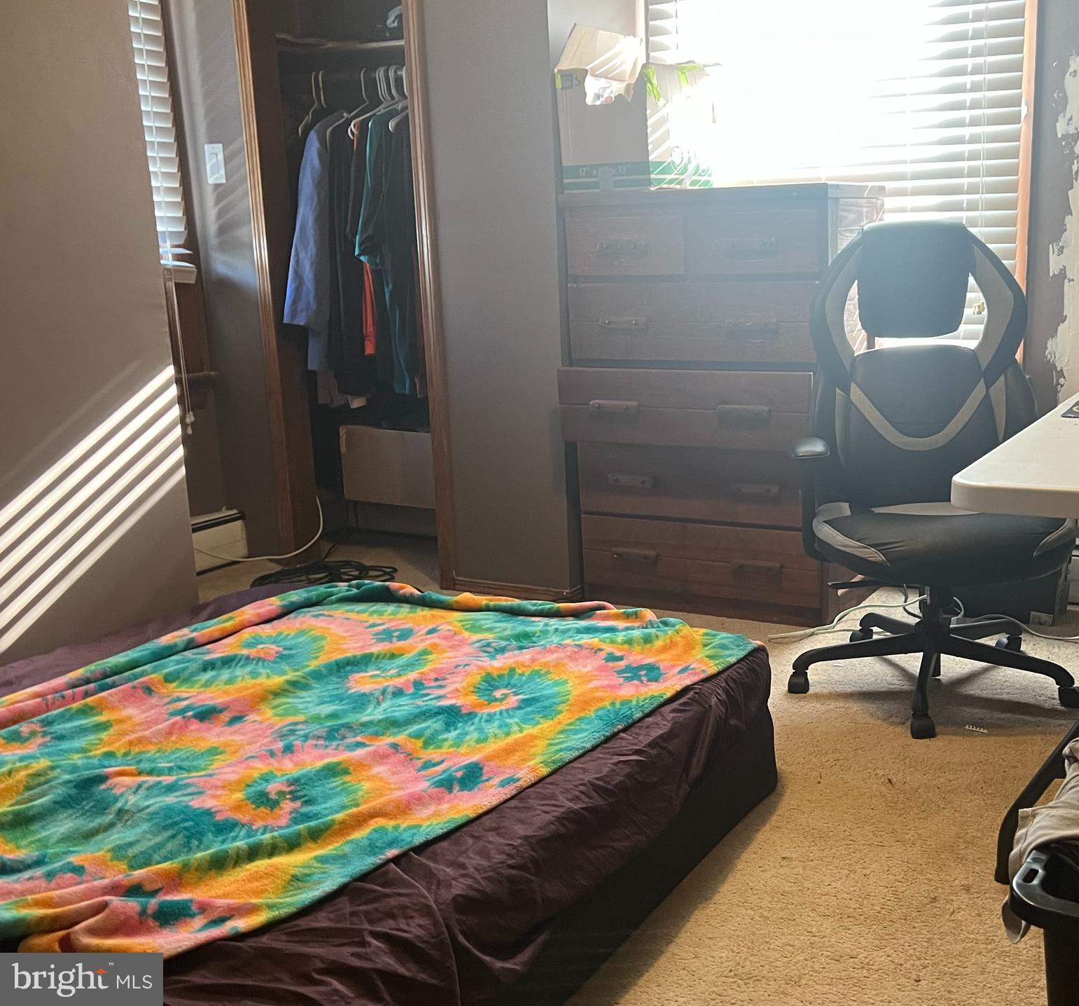 HALFWAY - Residential