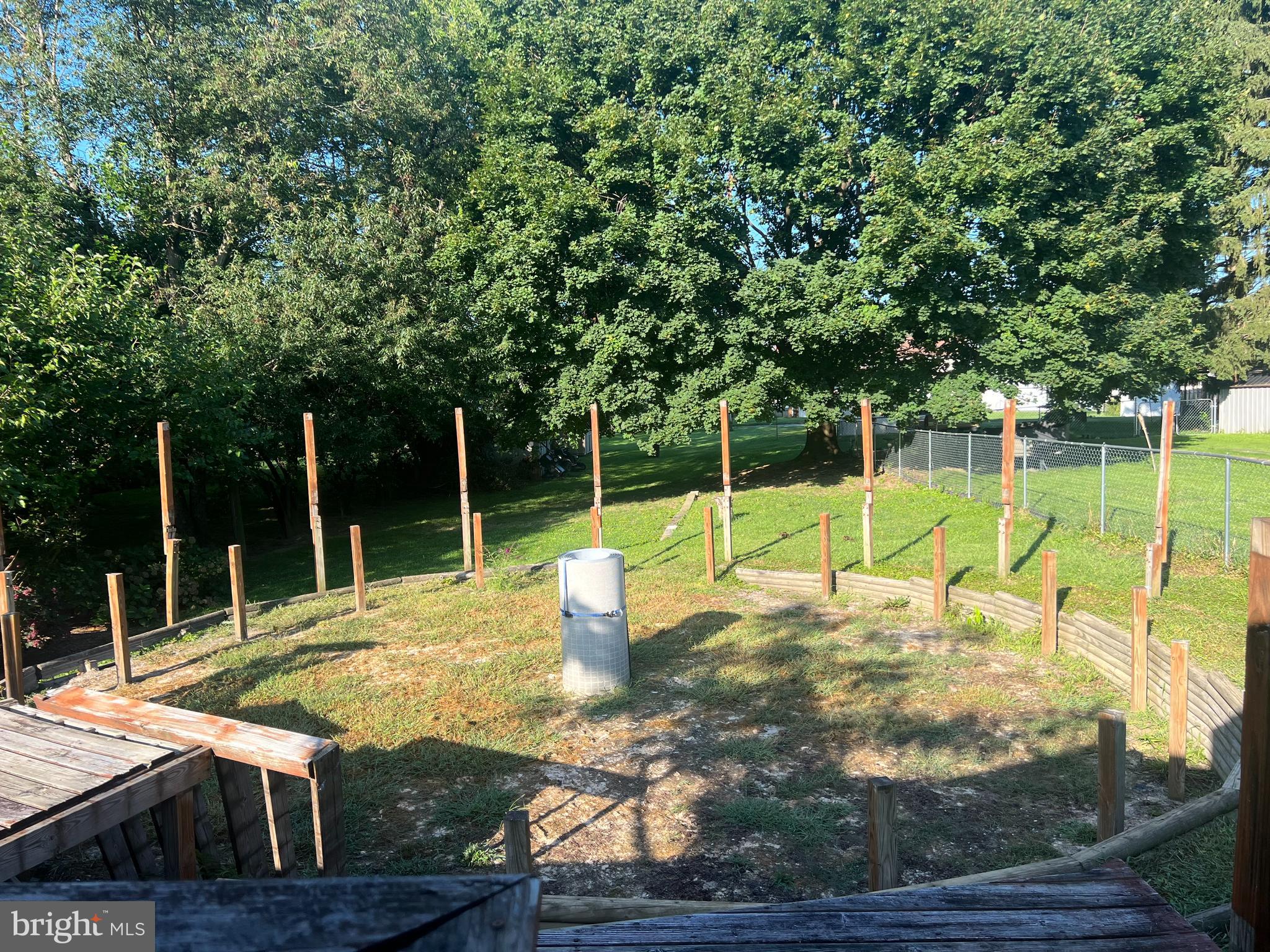 HALFWAY - Residential