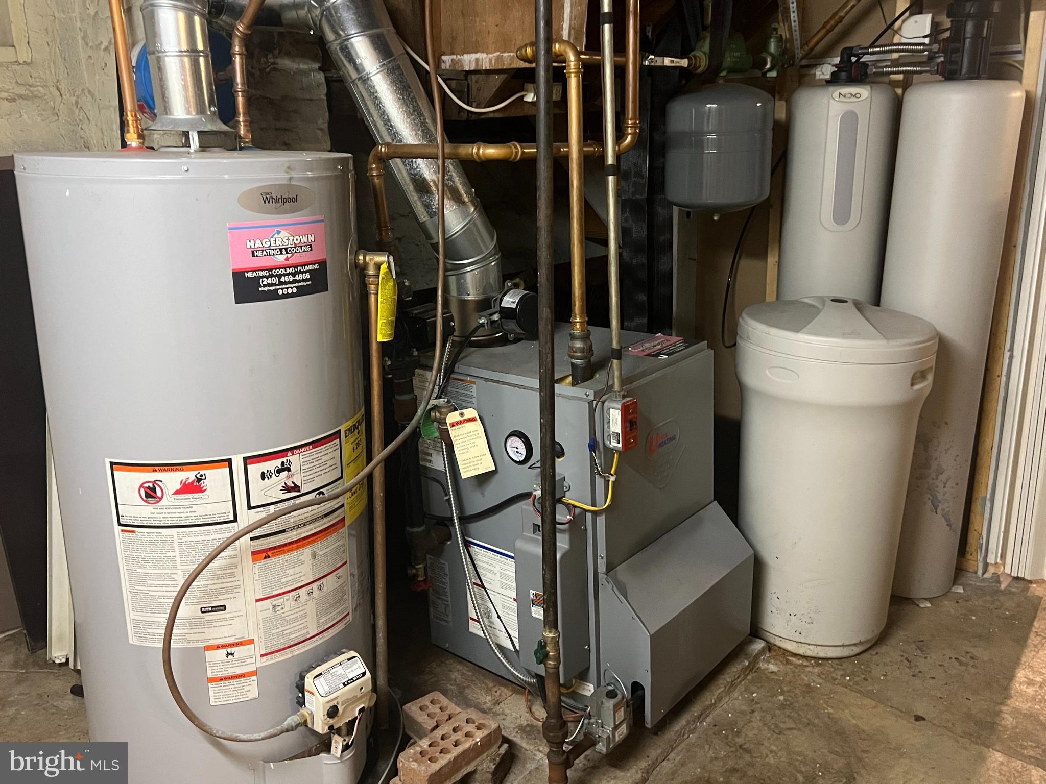 HALFWAY - Residential