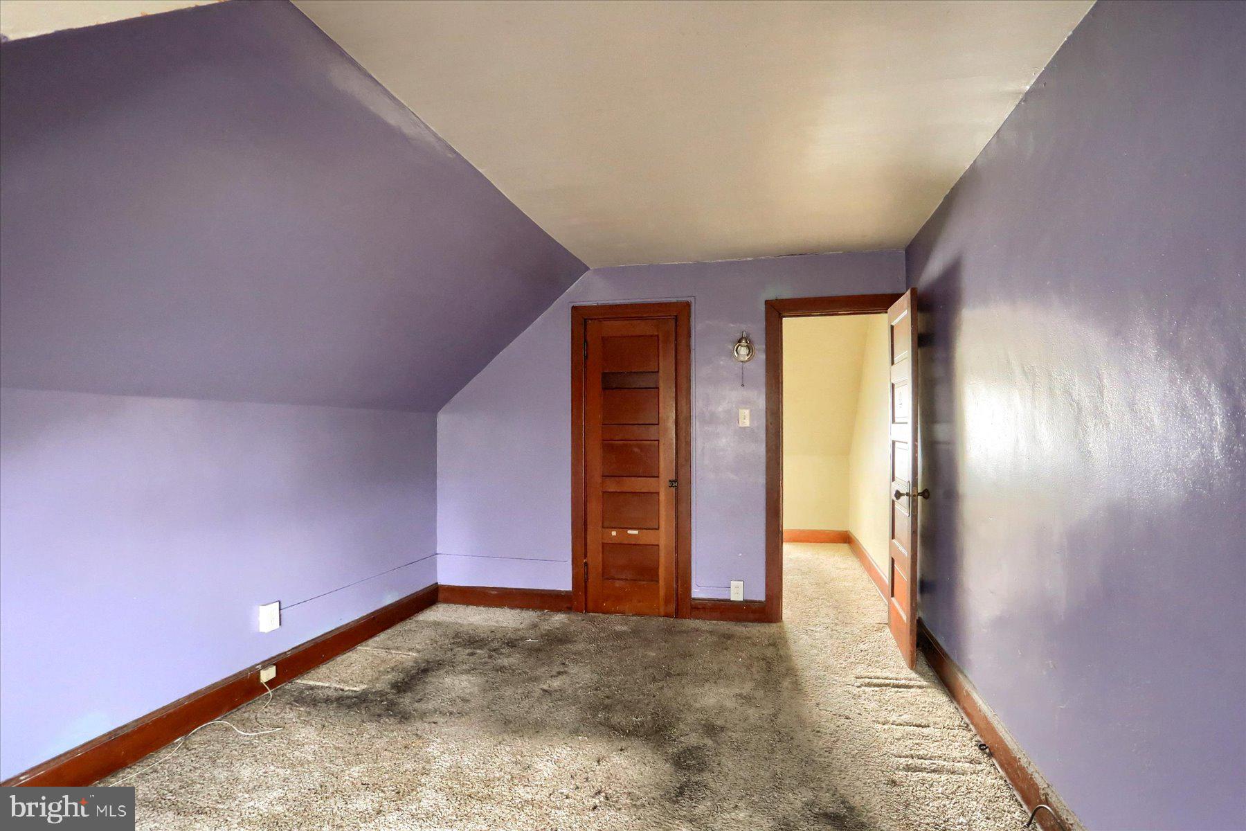 BELLEVUE - Residential