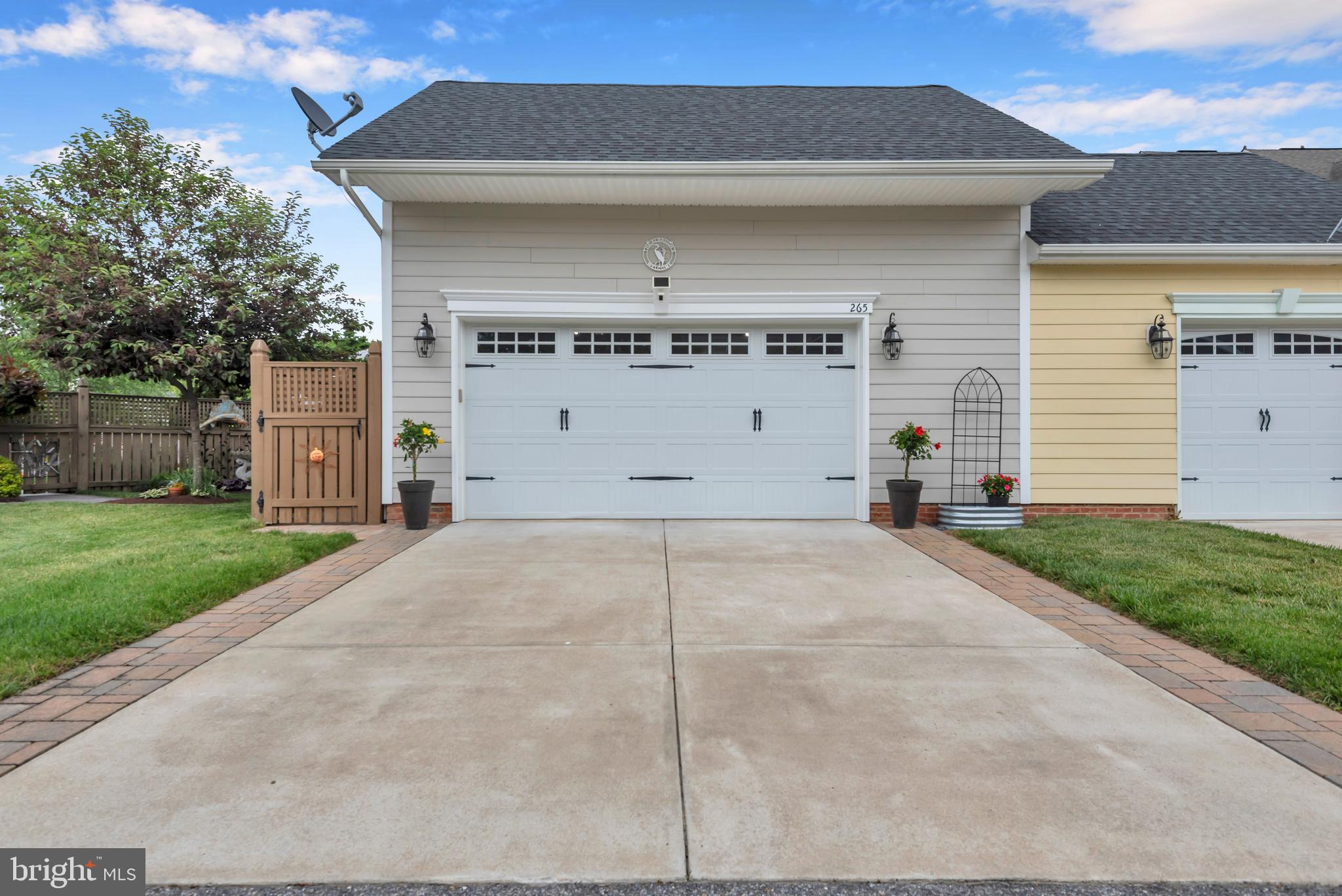 GIBSONS GRANT - Residential