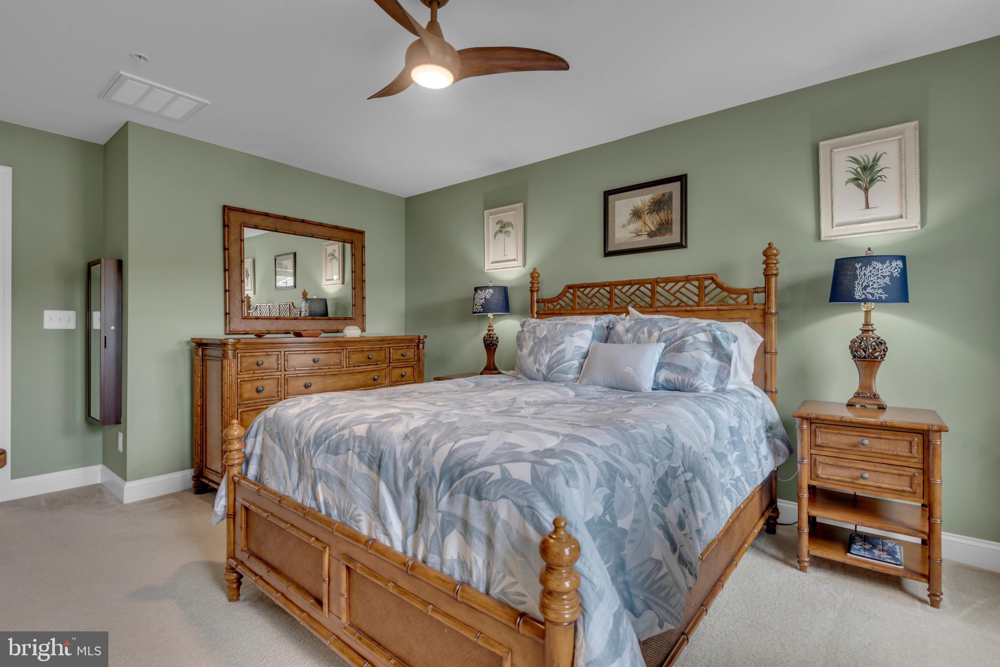 GIBSONS GRANT - Residential