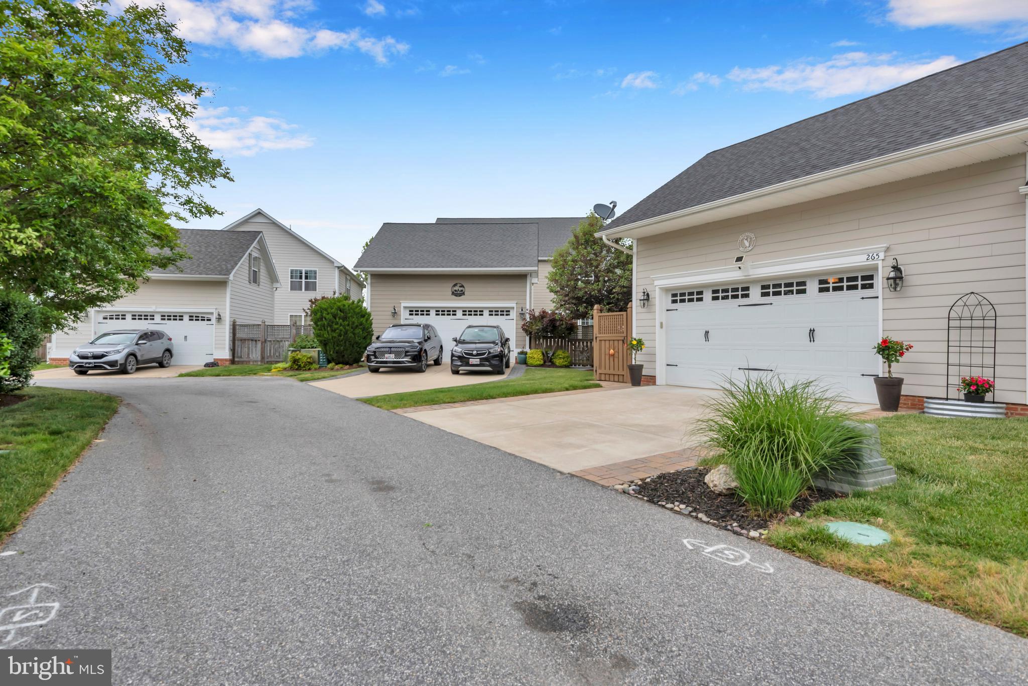 GIBSONS GRANT - Residential