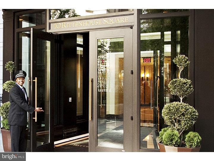 RITTENHOUSE SQUARE - Residential