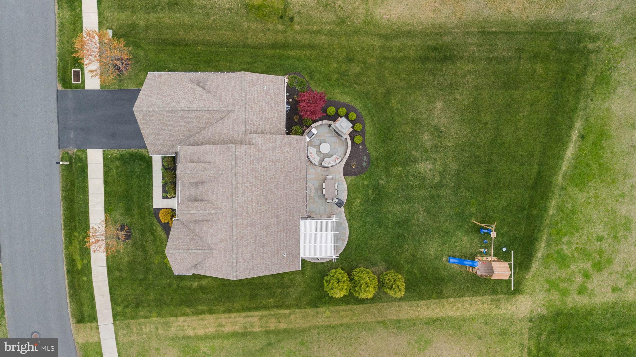 HILLS OF LONDON GROV - Residential