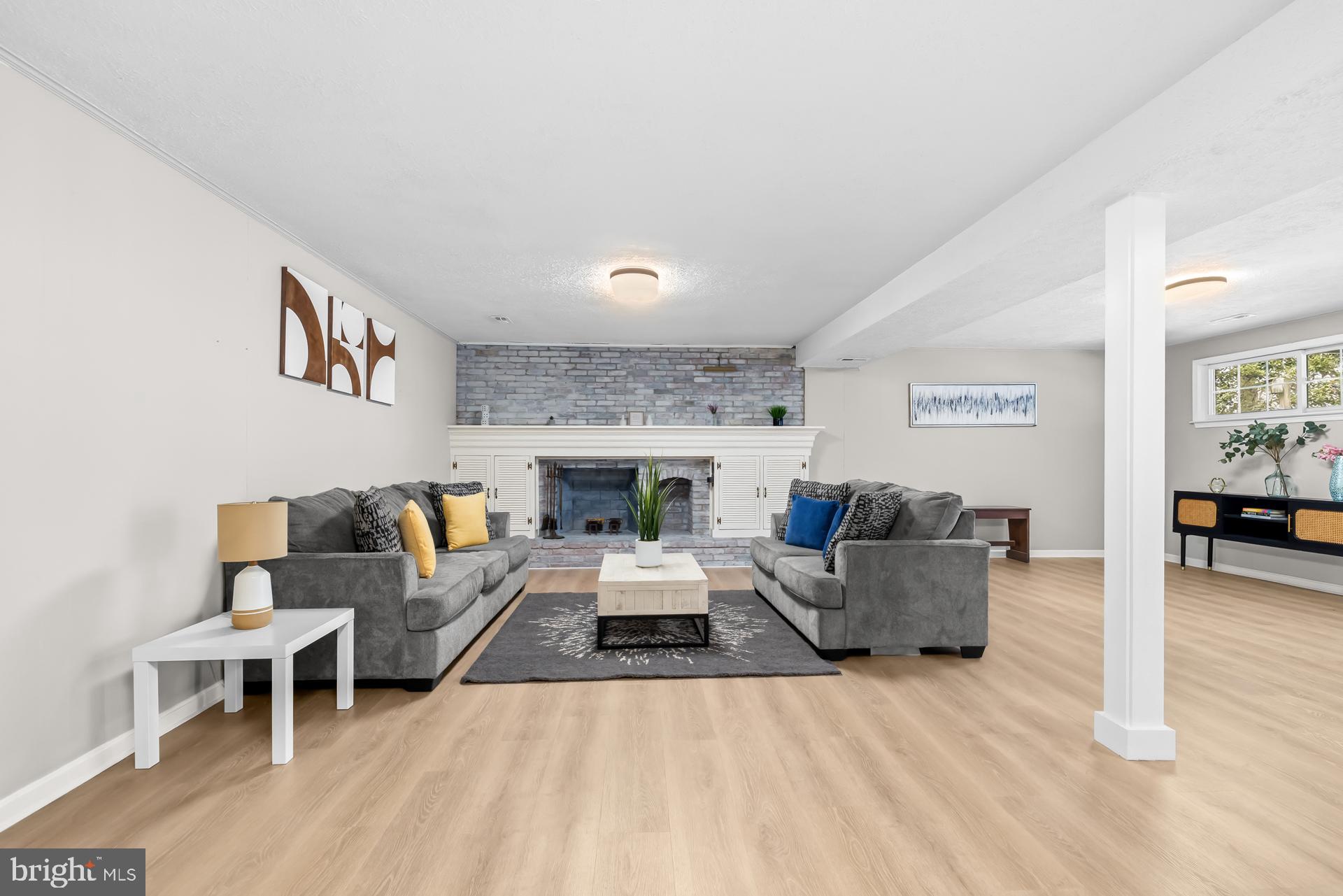 COLESVILLE - Residential
