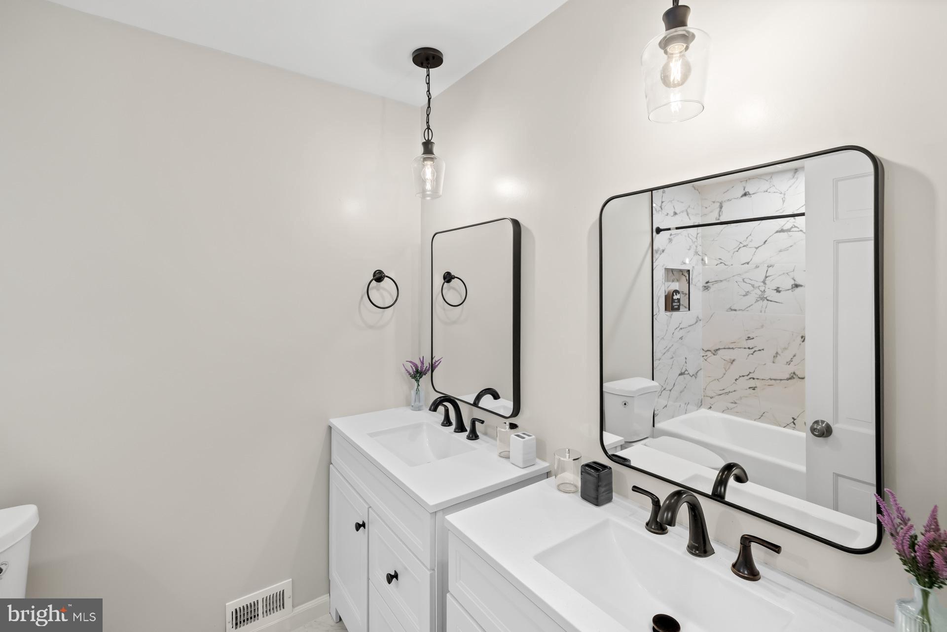 COLESVILLE - Residential