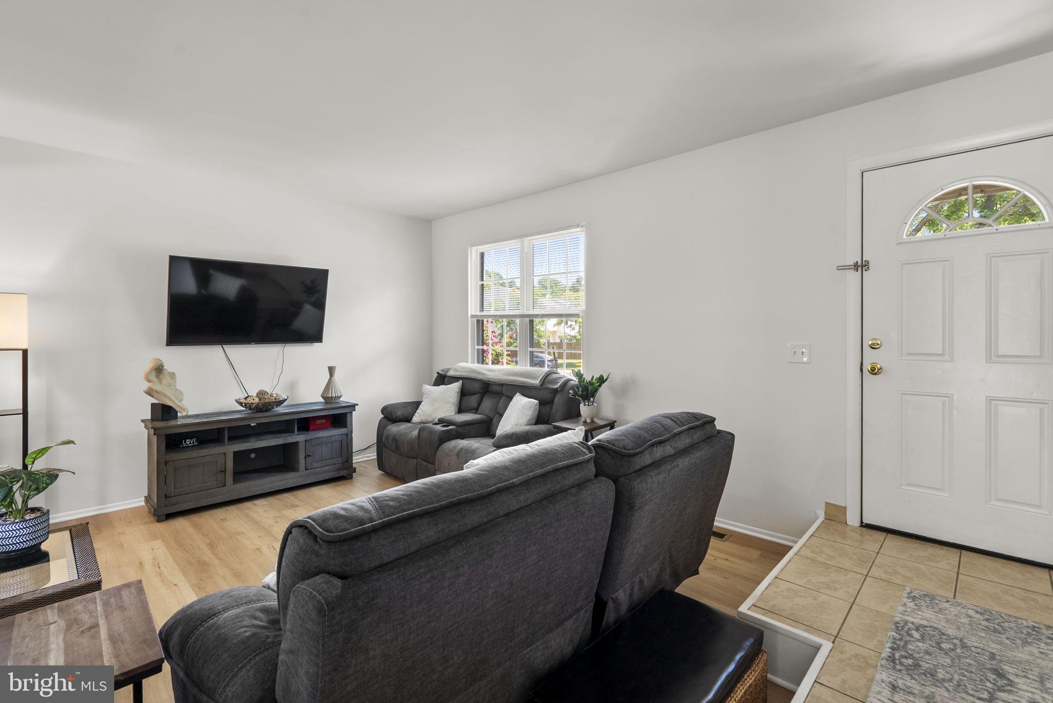 CHURCHILL TOWN SECTOR - Residential