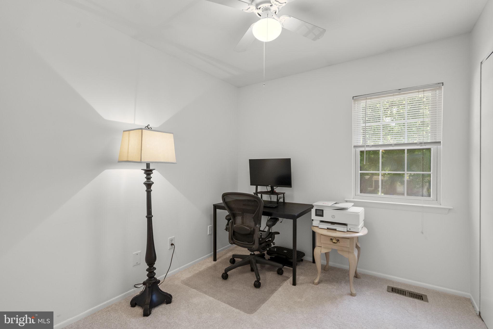 CHURCHILL TOWN SECTOR - Residential