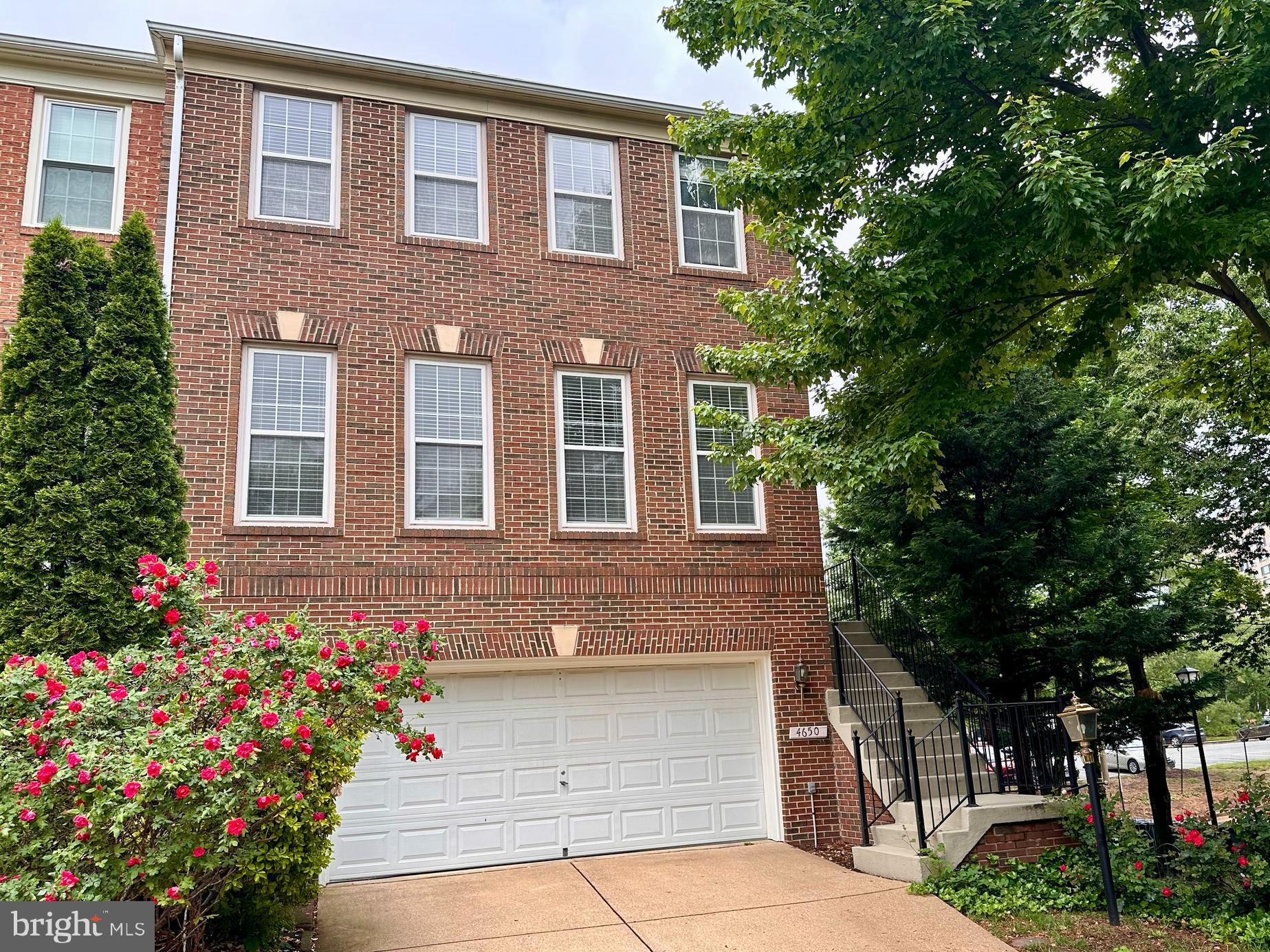 High end, semi-detached townhouse in sought after Stonegate. Built by renown Pulte, this property offers large living spaces, high ceilings, oversized windows, upscale crown moldings and trims, elegant hardwood flooring and more. Gourmet kitchen with stainless steel appliances, island and plenty of cabinets. The kitchen opens a comfortable breakfast area. You can access the deck from the kitchen area as well.
Large main bedroom upstairs with tray ceiling, crown moldings, multiple windows and an oversized walked-in closet. The main bathroom features a double sinks, large soaking tub, glass enclosed shower and ceramic flooring through out. There are also two additional bedrooms in the upper level as well as the laundry and a guest bathroom. The lower level offers a large family room with gas fireplace, walk out access to the fenced in backyard and lower deck. It also connects to the oversized 2-car garage with storage space.
This is an end-unit home located at the end of the street, no thru traffic and across from multiple visitor parking spaces and playground. There are many great restaurants and shopping nearby. Transportation is easy, conveniently located with easy access to The Pentagon, Reagan Airport and DC. The closest bus stop is about .5 miles away. It is also located close great restaurants, shops and parks. You will not be disappointed! Landlord will consider 1 pet up to 20 lbs. and with a pet security deposit.