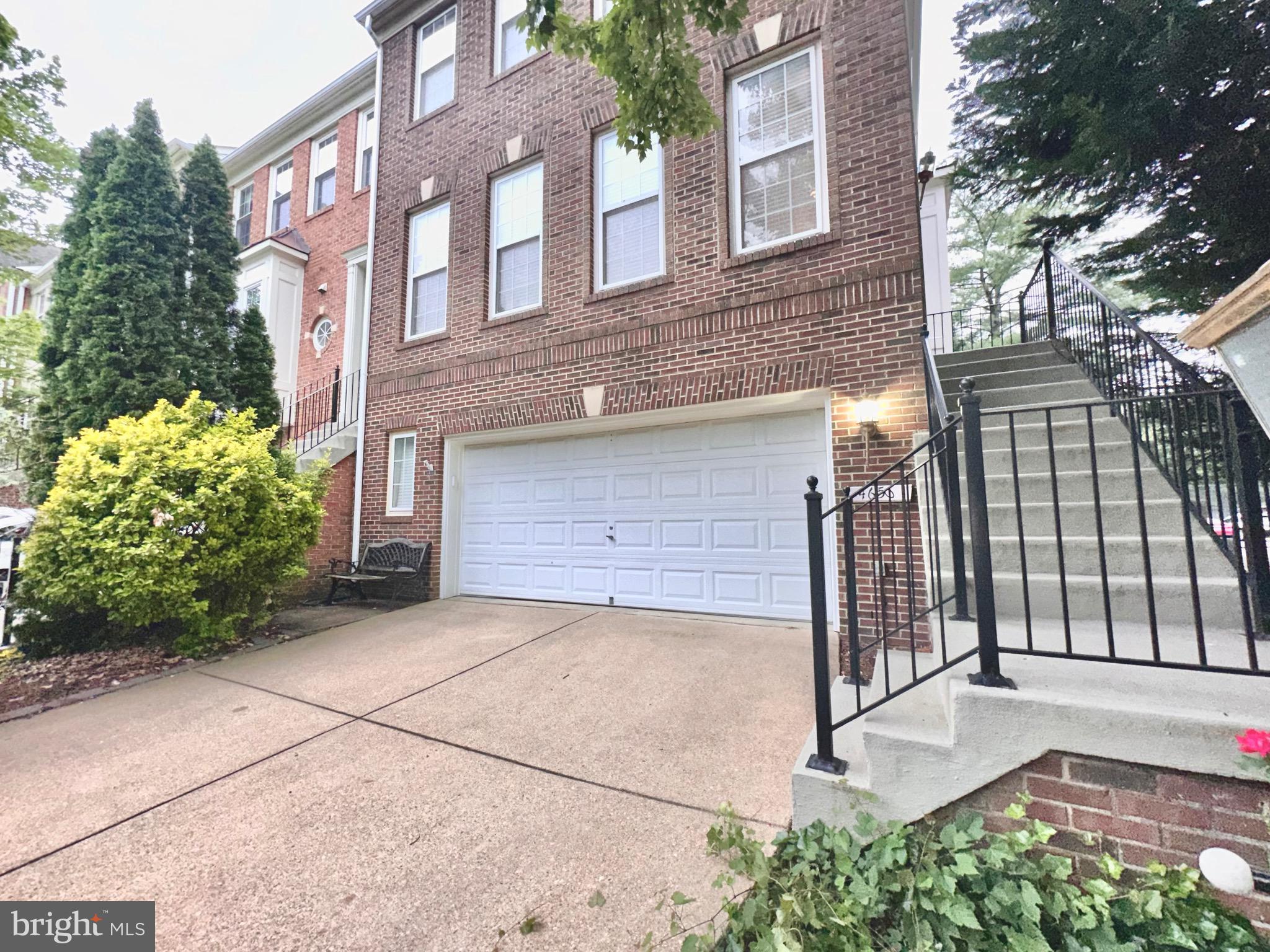 STONEGATE - Residential Lease