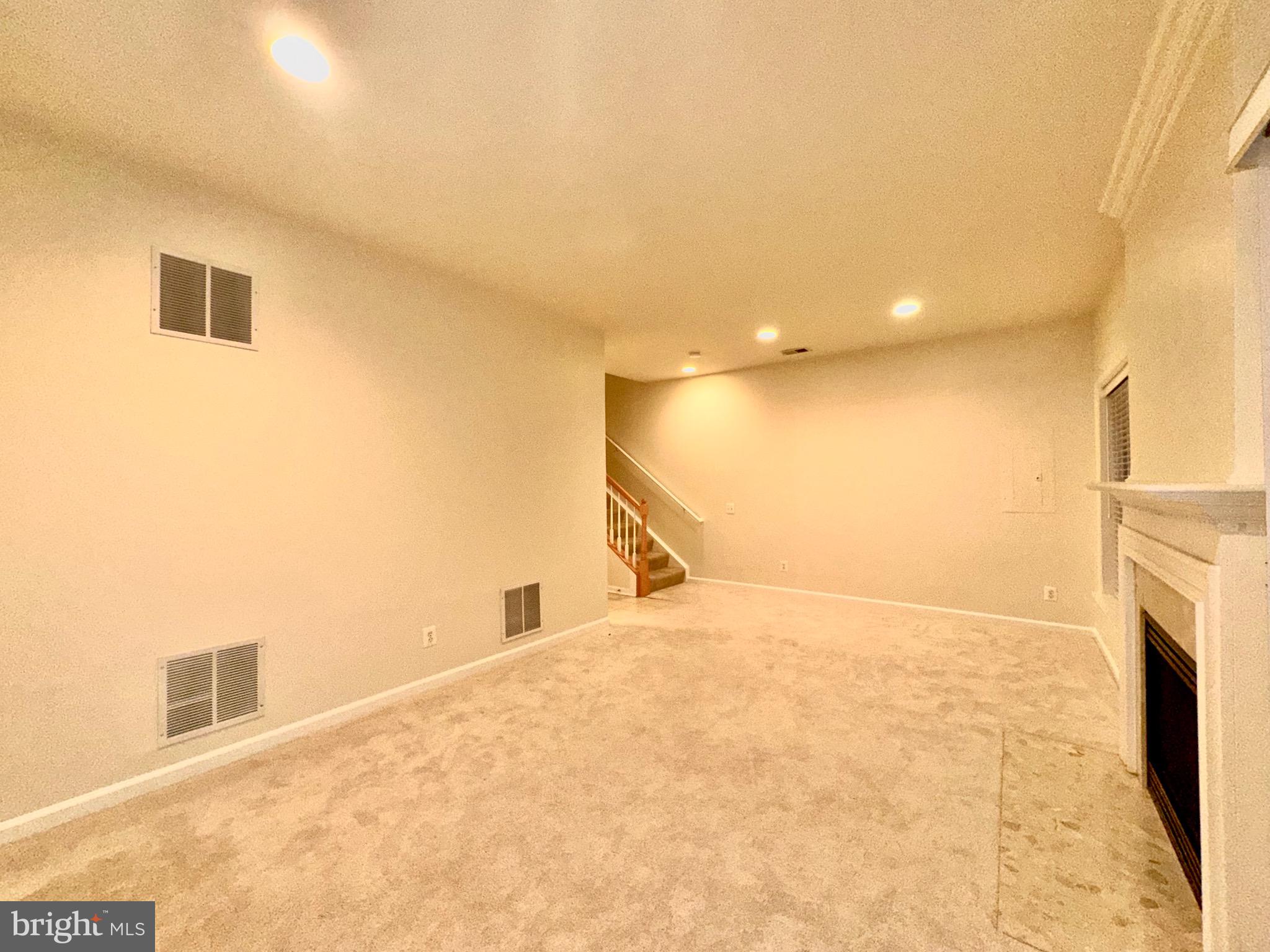 STONEGATE - Residential Lease