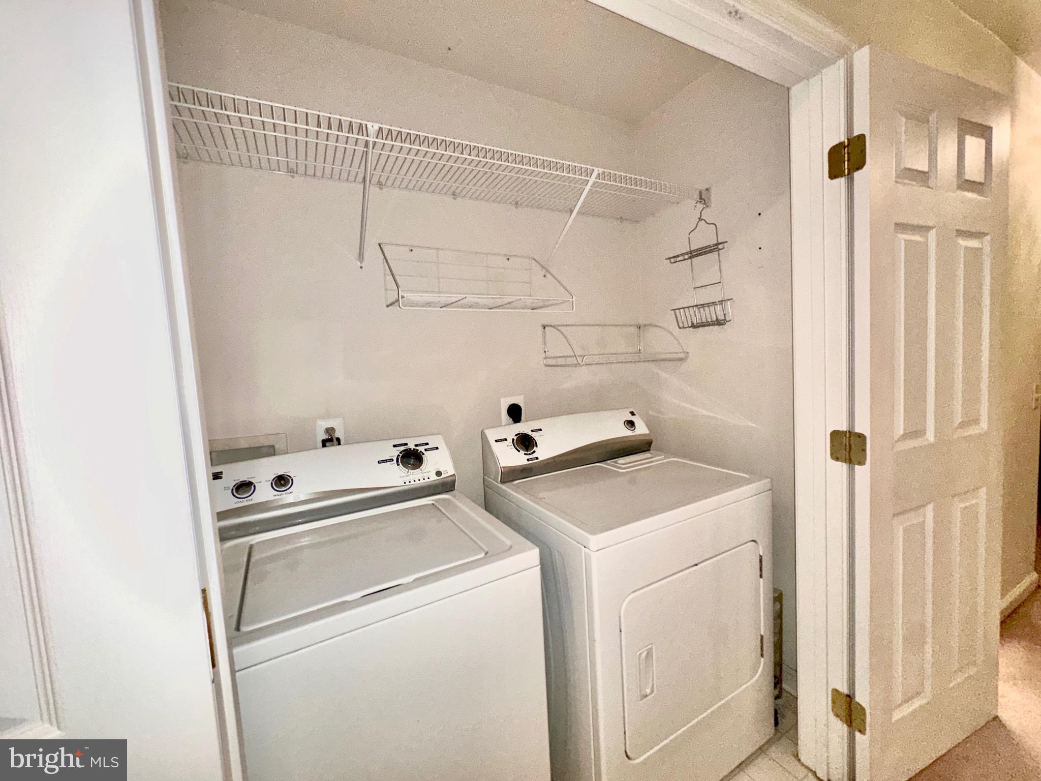 STONEGATE - Residential Lease